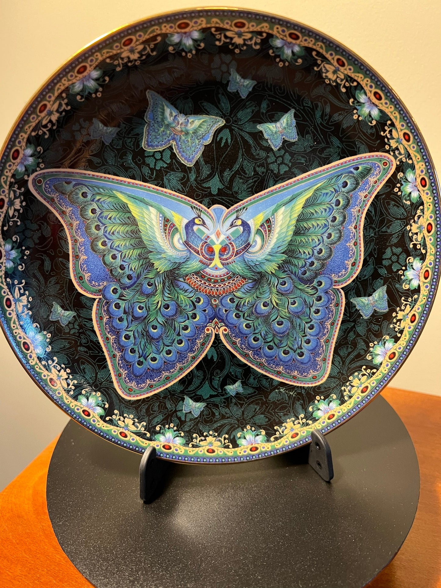 Vintage Peridot Perfection Enchanted Wings limited edition by Oleg Gavrilov Bradford Exchange Plate #1135A Plate Wall Hanging Lover Antiques