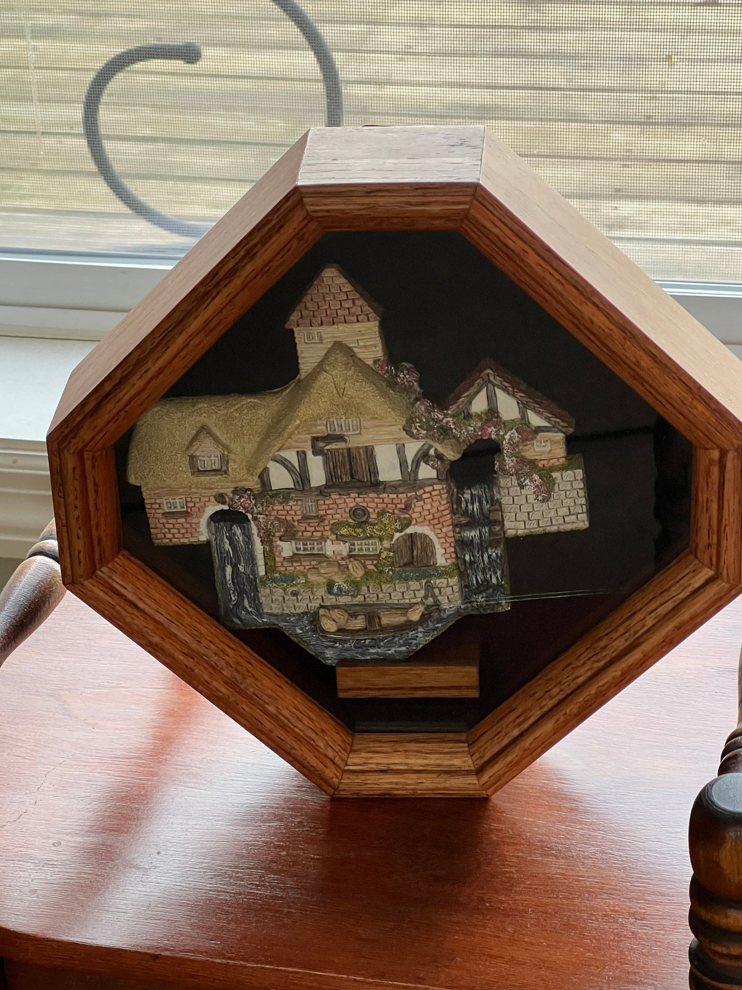 Vintage David Winter Cottages 1998 handmade hand painted by John Hine, LTD Great Britain Lover Antiques and Vintage