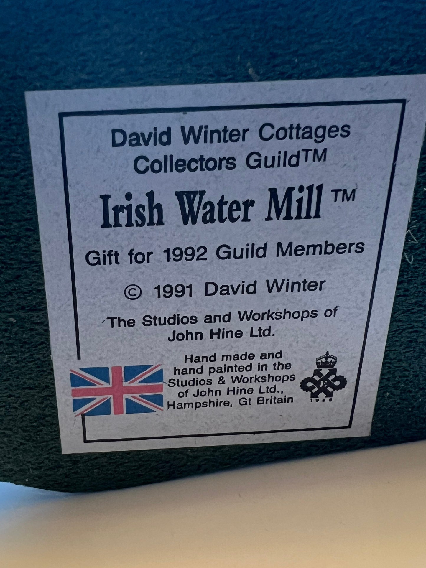 Vintage Irish Water Mill by David Winter Cottages handmade hand painted Great Britain figures figurines 1991