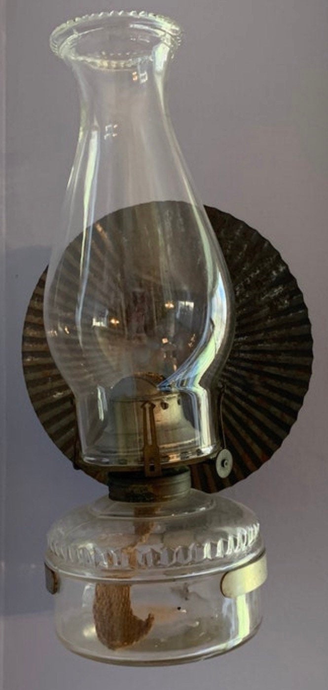 Vintage Eagle Oil Lamp with Wall Mount and Reflector P and A Manufacturing Plume & Atwood lamp lamps Lover Antiques and Vintage