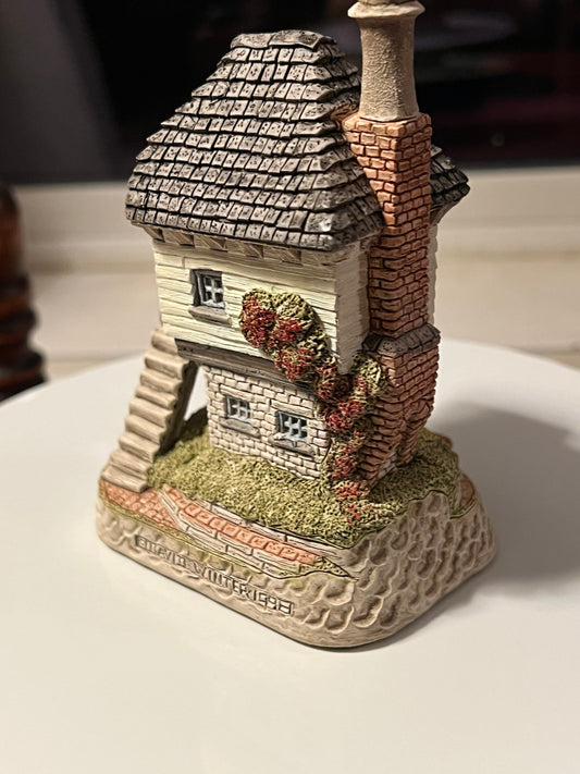Vintage Signal Box Collection Cornish Harbour by David Winter 2000 Guild Symbol of Membership Handmade in England