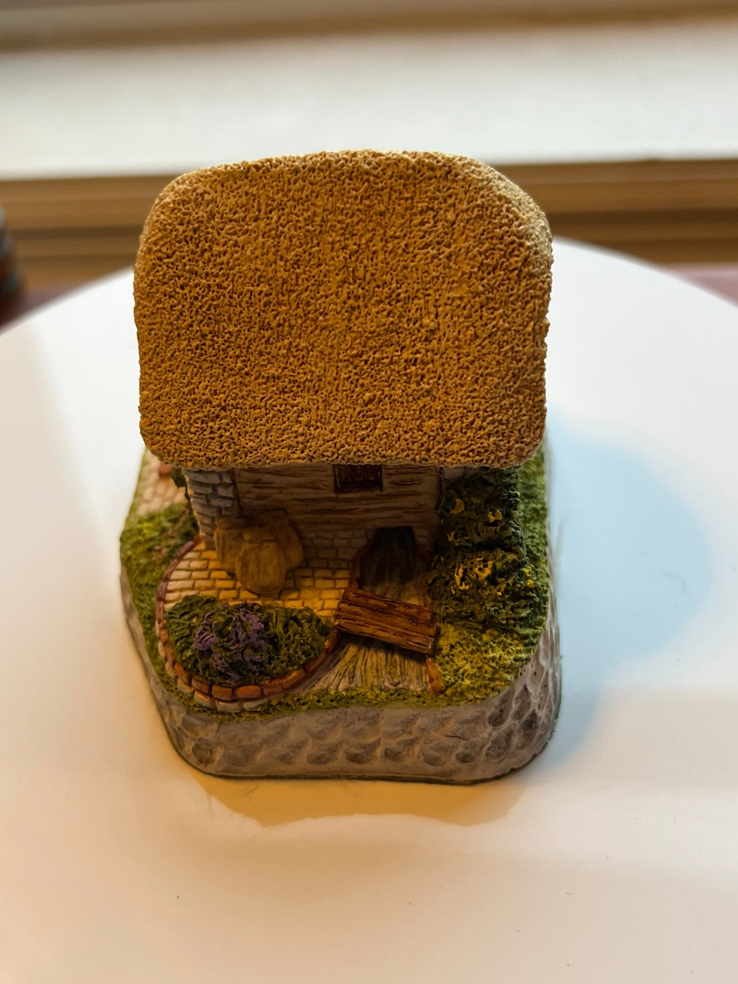 Vintage Irish Water Mill by David Winter Cottages handmade hand painted Great Britain figures figurines 1991
