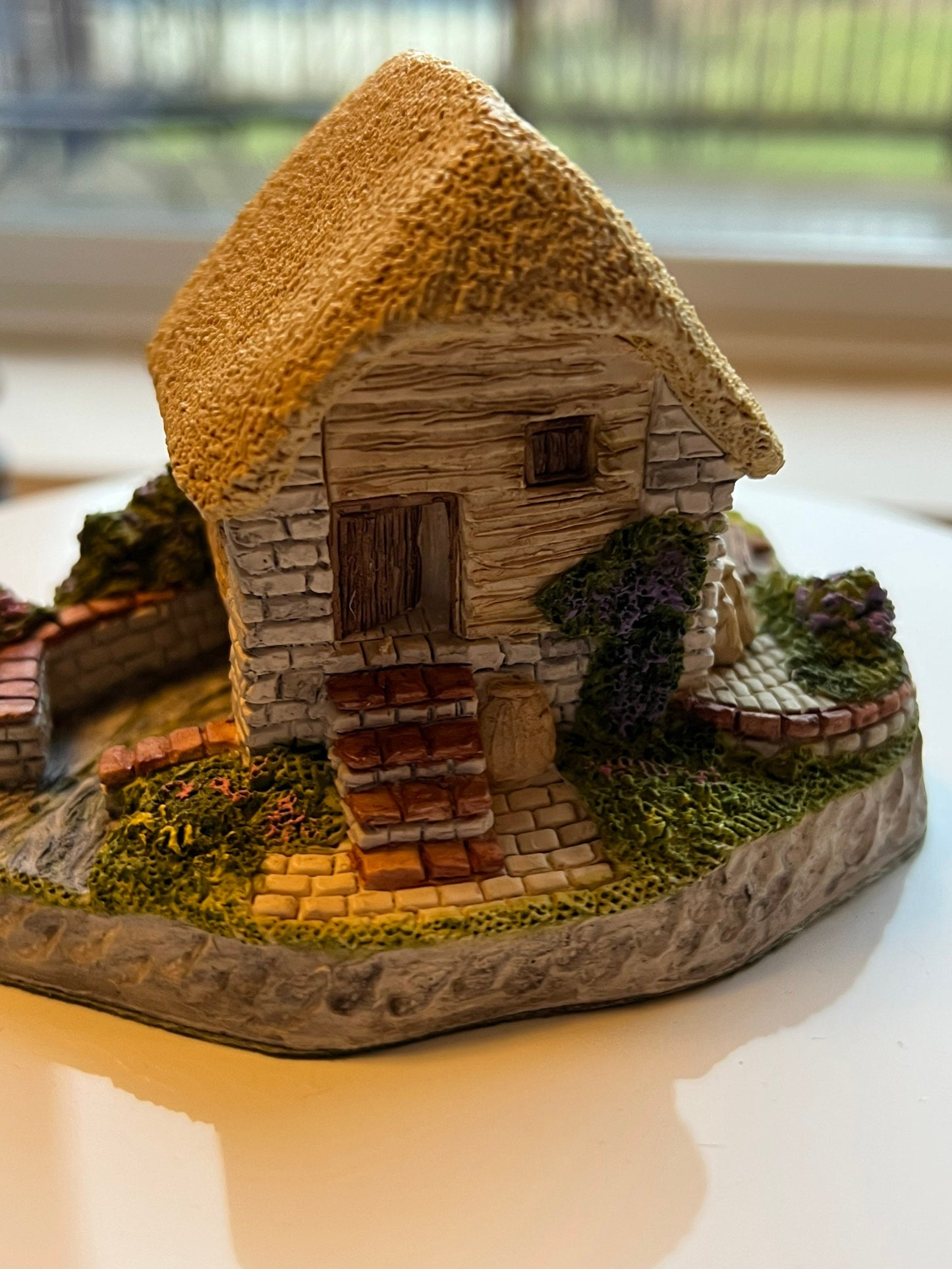 Vintage Irish Water Mill by David Winter Cottages handmade hand painted Great Britain figures figurines 1991