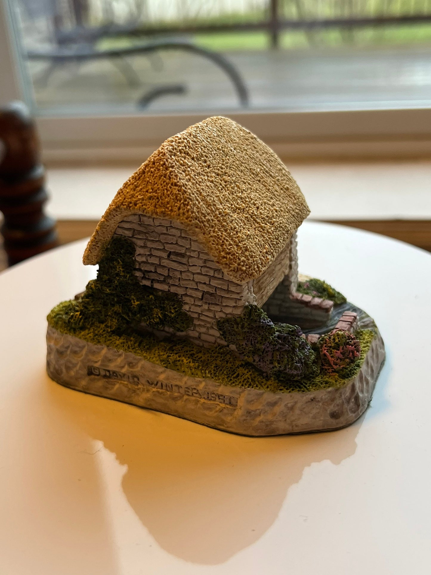 Vintage Irish Water Mill by David Winter Cottages handmade hand painted Great Britain figures figurines 1991
