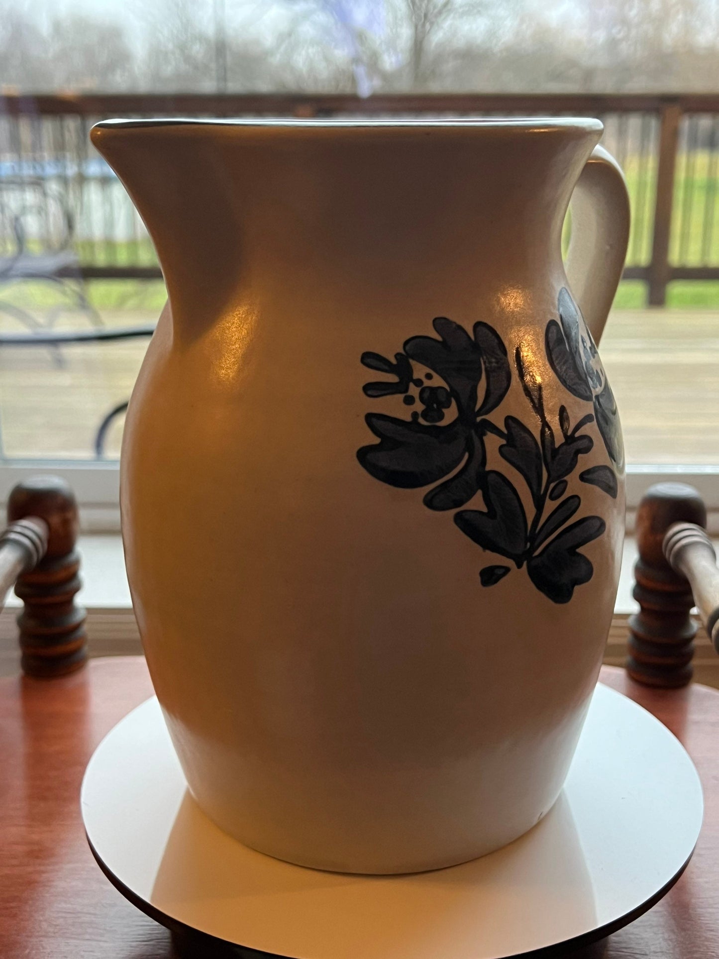 Vintage Pfaltzgraff Pitcher Gift Art Yorktowne Serving Vase Blue Cobalt Ceramic