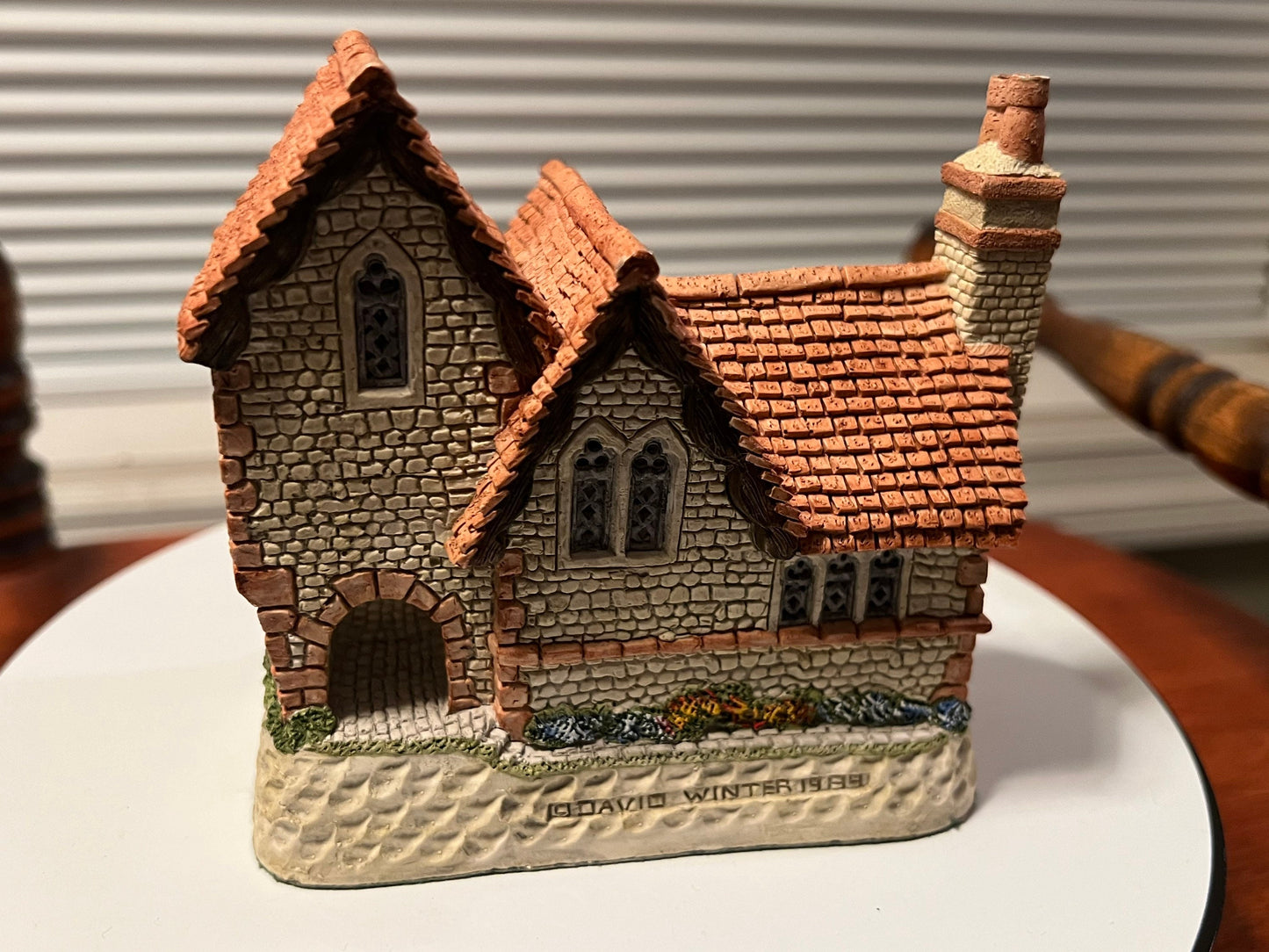 Vintage David Winter Staffordshire Vicarage 1994 Cottages handmade hand painted Great Britain figurines