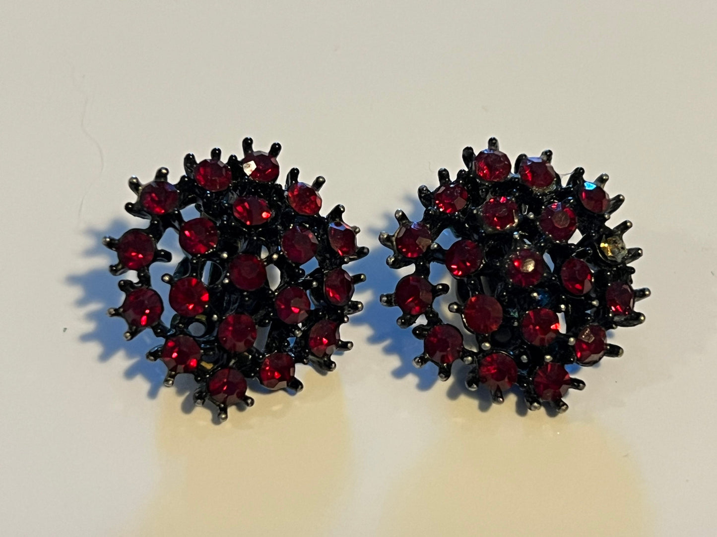 Vintage Albert Weiss Red Apple Rhinestone Brooche and Matching Earrings Japanned Jewelry Set Ruby Style Lover Antiques and Vintage