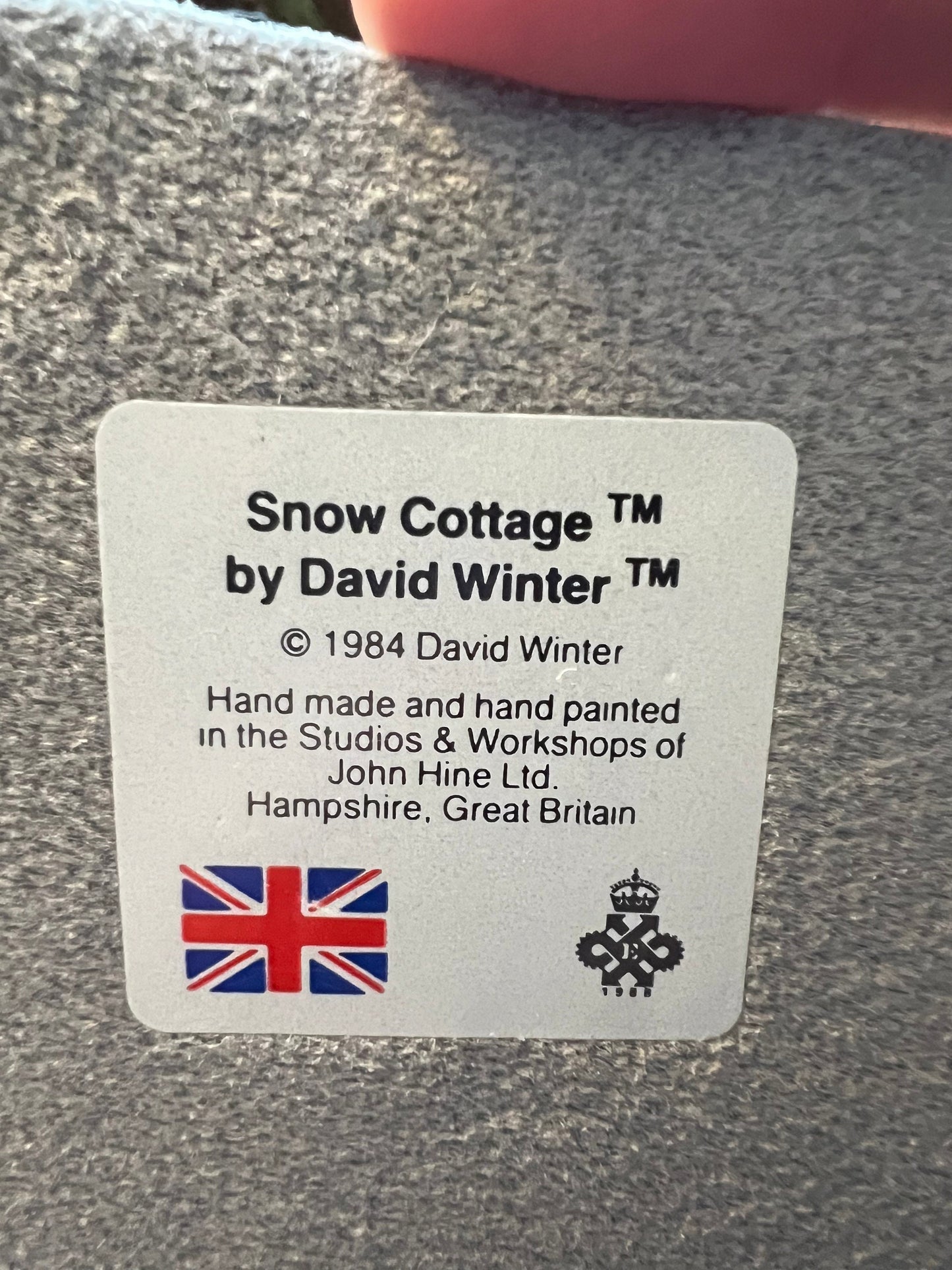 Vintage David Winter Snow Cottage 1984 handmade cottage hand painted Great Britain figurines David Hine cottages