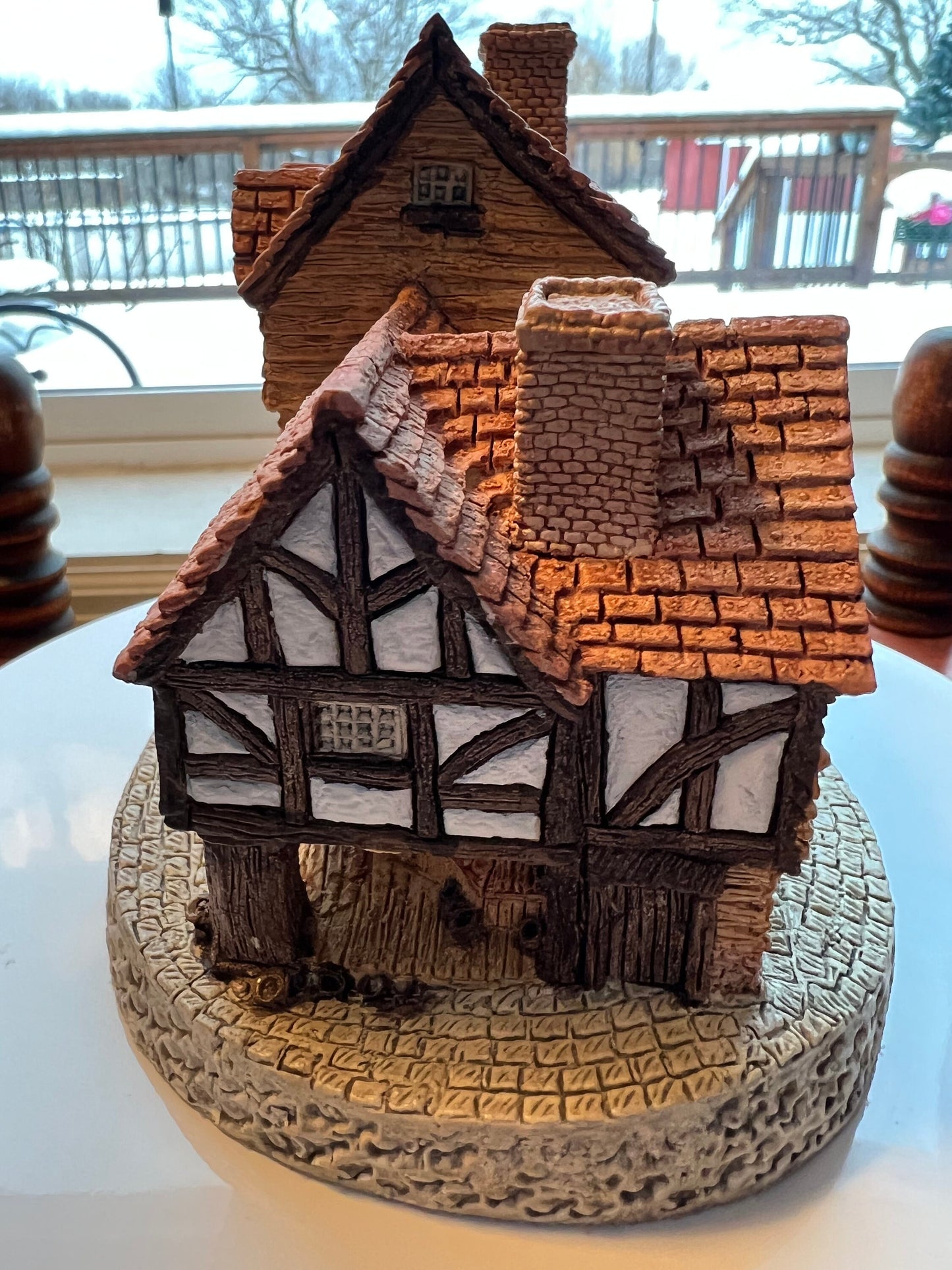 Vintage David Winter Market Street Cottage 1980 handmade cottage hand painted Great Britain figurines David Hine cottages