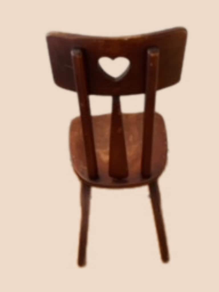 Vintage Cushman Colonial Creations Heart Bridge Chair No. 5-123 Heart Chair Lover Antiques and Vintage