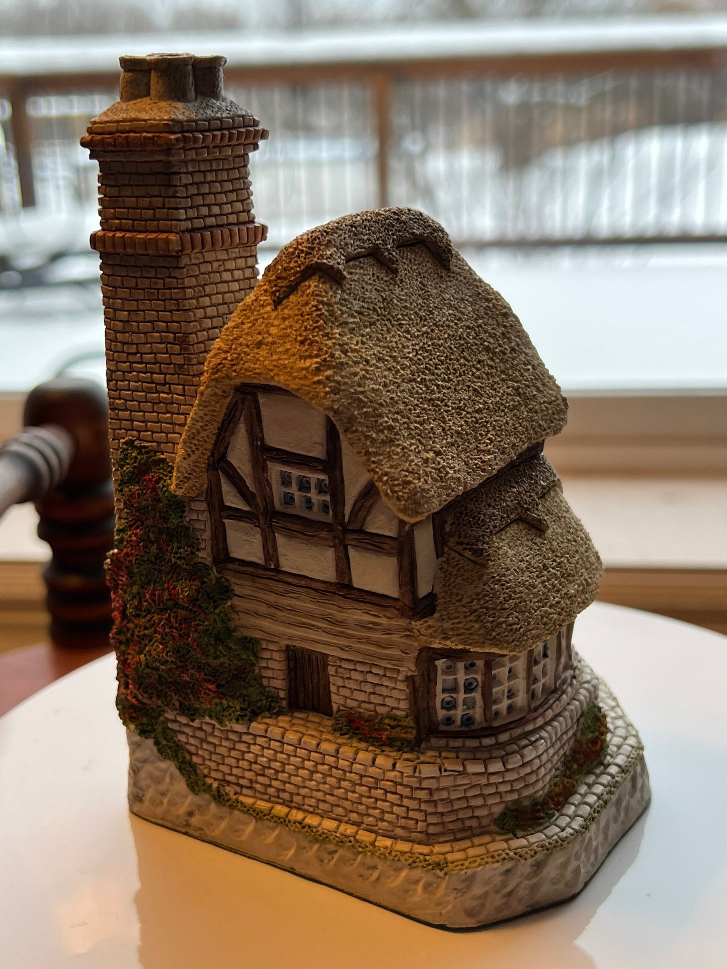 Vintage David Winter Audrey’s Tea Room Cottage 1991 handmade cottages hand painted Great Britain figurines David Hine cottages