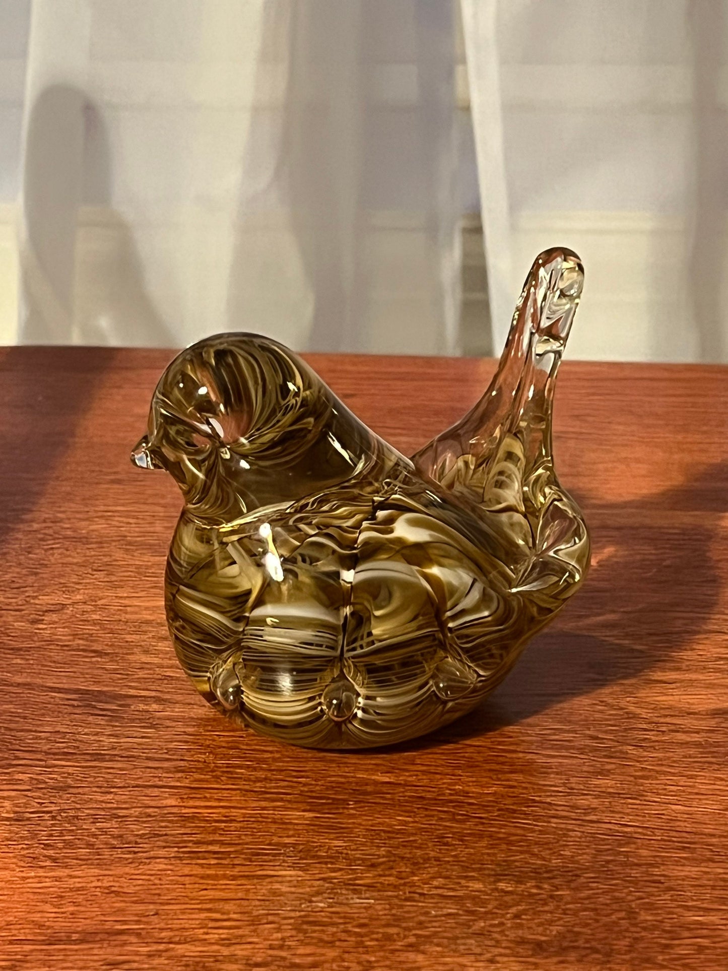 Vintage Joe Rice Signed 1992 Gold Glass Bird Figurine Controlled Bubble Art Glass Bird, Lover Antiques and Vintage