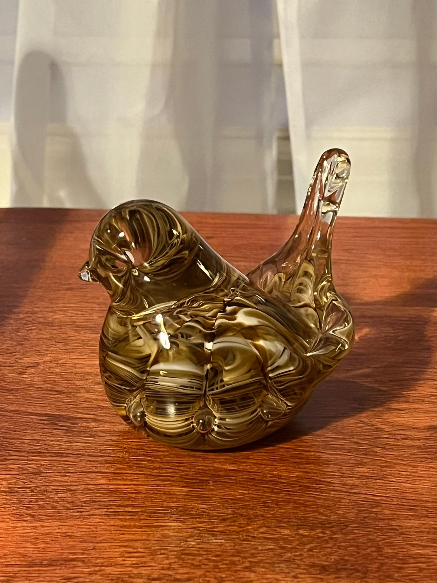 Vintage Joe Rice Signed 1992 Gold Glass Bird Figurine Controlled Bubble Art Glass Bird, Lover Antiques and Vintage