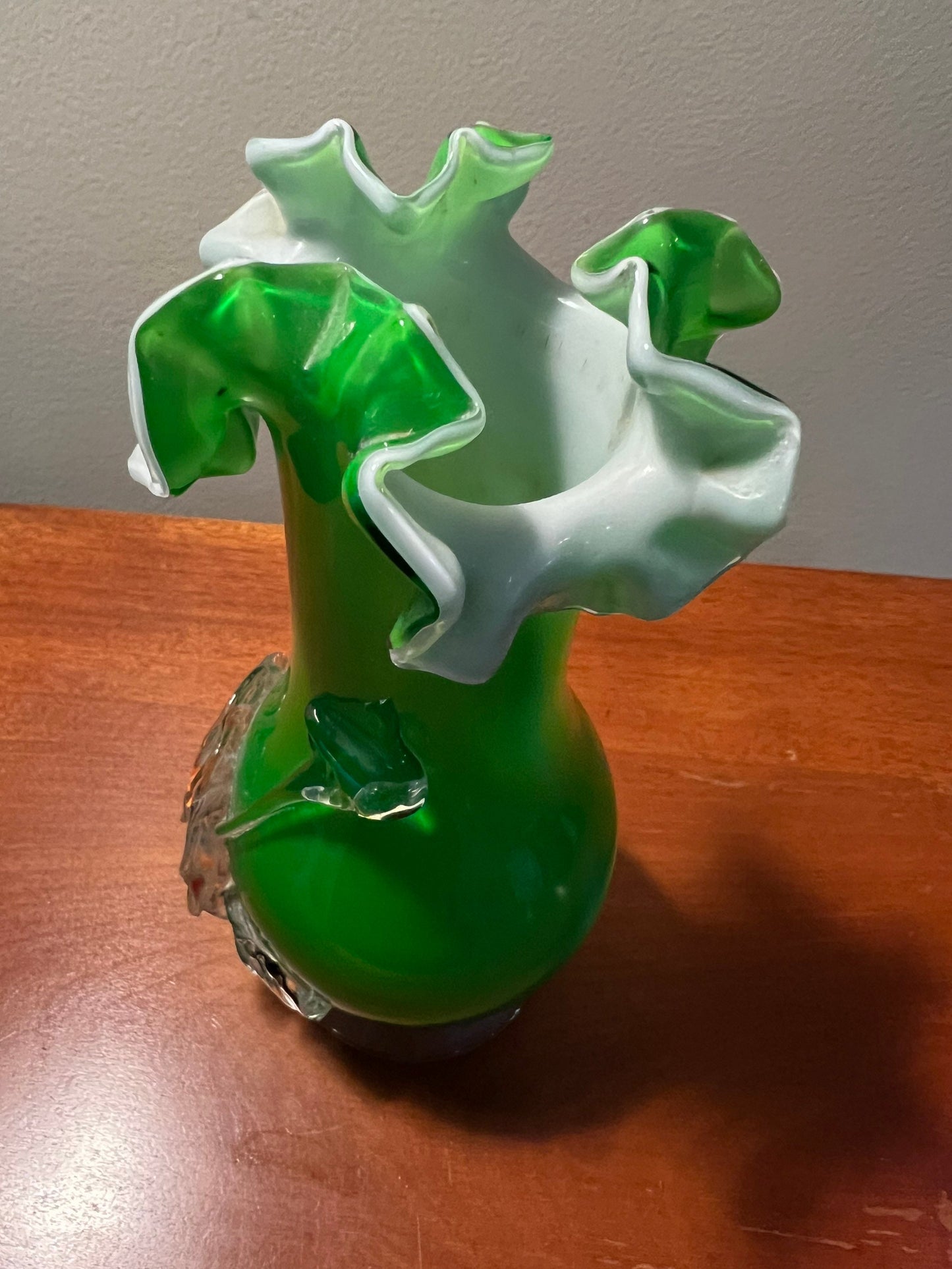 Vintage Green Flowers Blossom Murano Style Art Glass Vase Flower Bloom