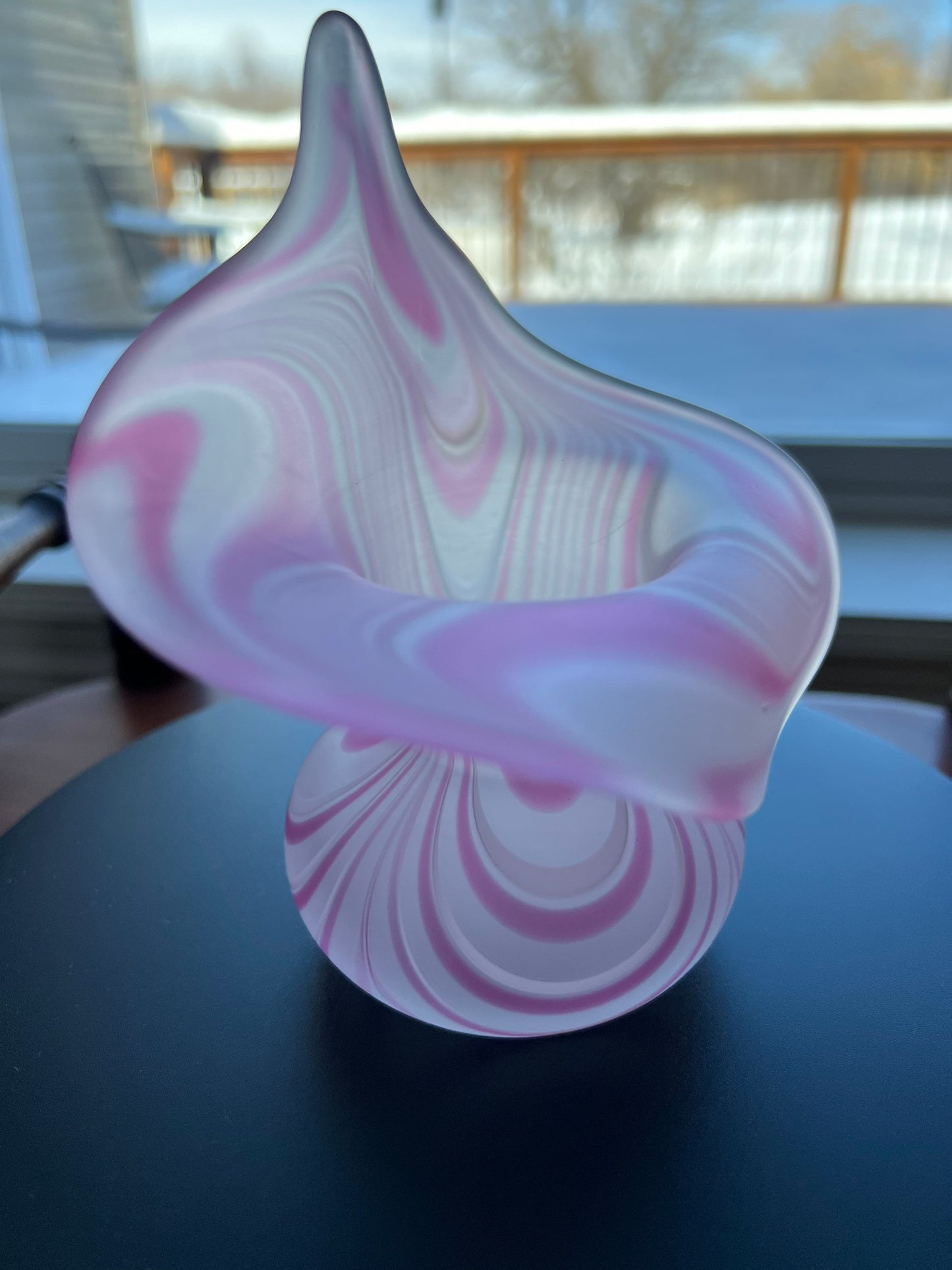 Vintage Pink Swirl Fenton Style Jax Pulpit Tulip Vase