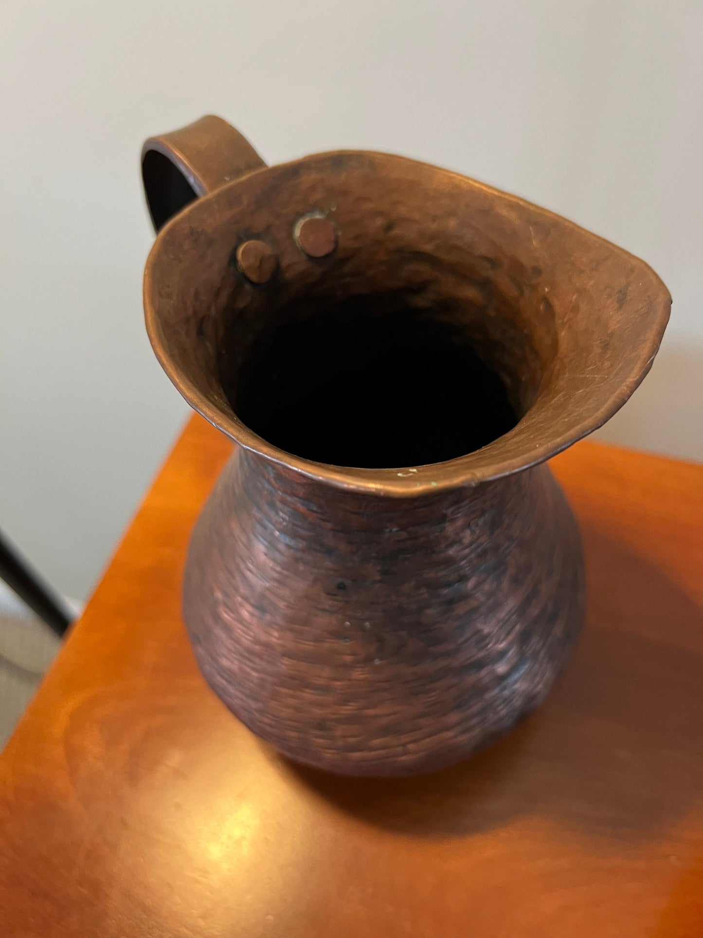 Antique Hammered Copper Pitcher Pot Primitive Arts and Crafts Art Lover Antiques and Vintage
