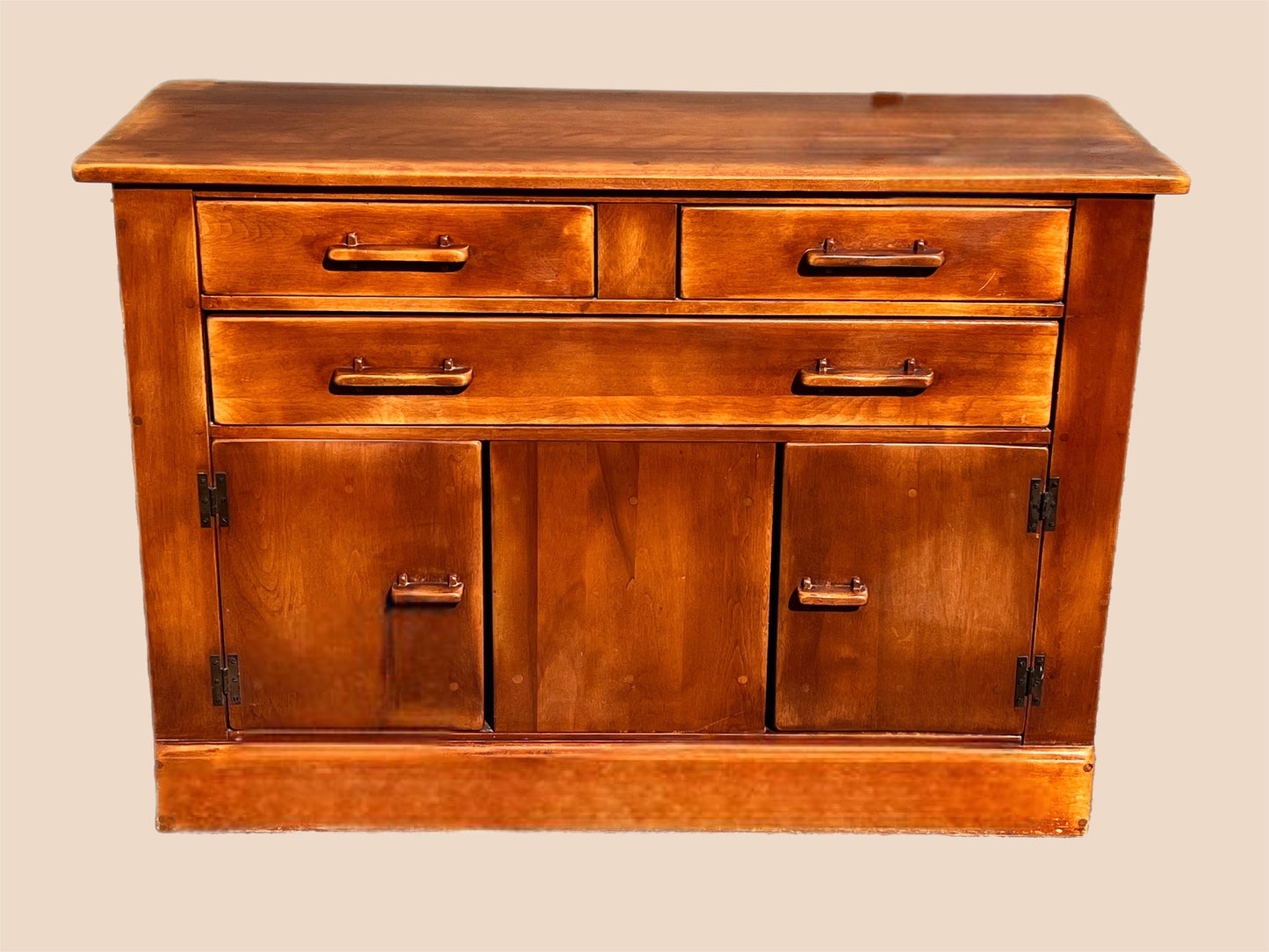 Cushman Colonial Creations Woodford Dresser Hutch No. 4-179, Vintage Furniture Mid Century Modern Server Buffet, Lover Antiques and Vintage