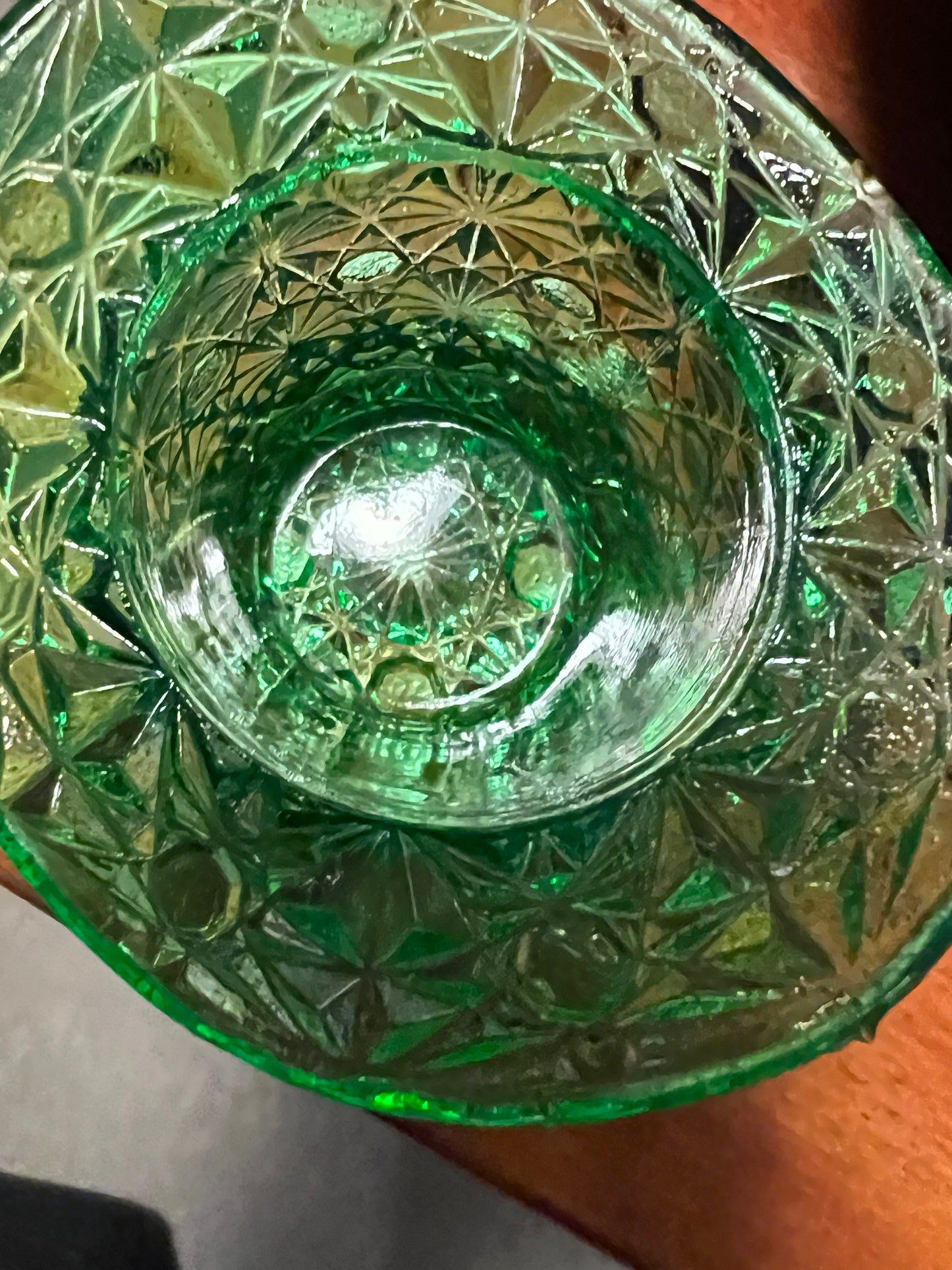 Vintage Fenton Emerald Hat Glass Art Lover Antiques
