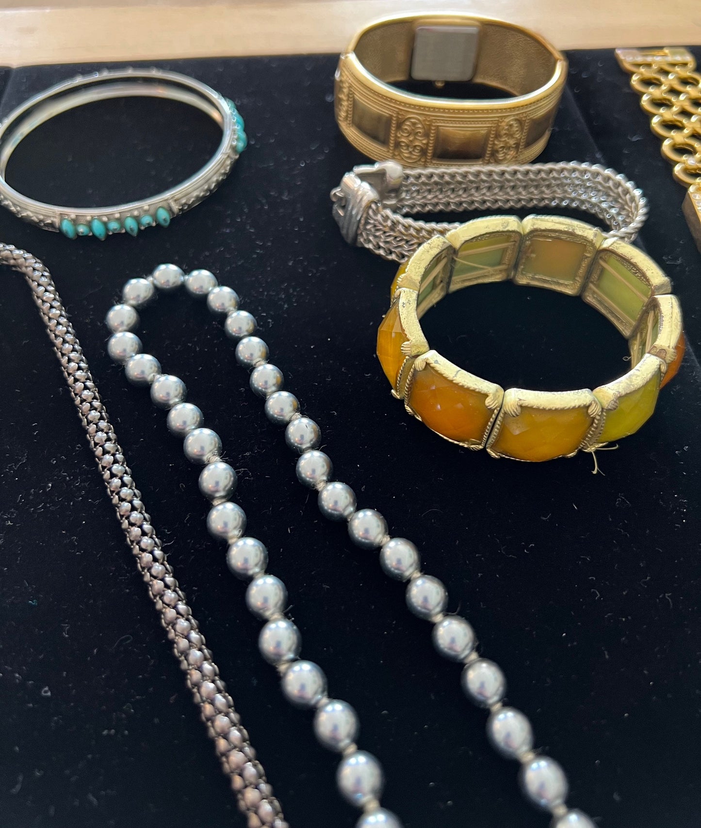 Vintage Jewelry Lot Estate Necklaces Bracelets Watches Big Collection pieces Jewelry earring Lover Antiques huge lot