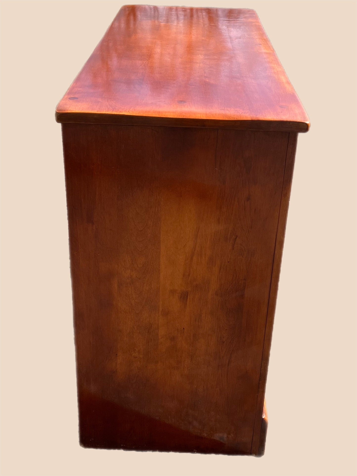 Cushman Colonial Creations Woodford Dresser Hutch No. 4-179, Vintage Furniture Mid Century Modern Server Buffet, Lover Antiques and Vintage
