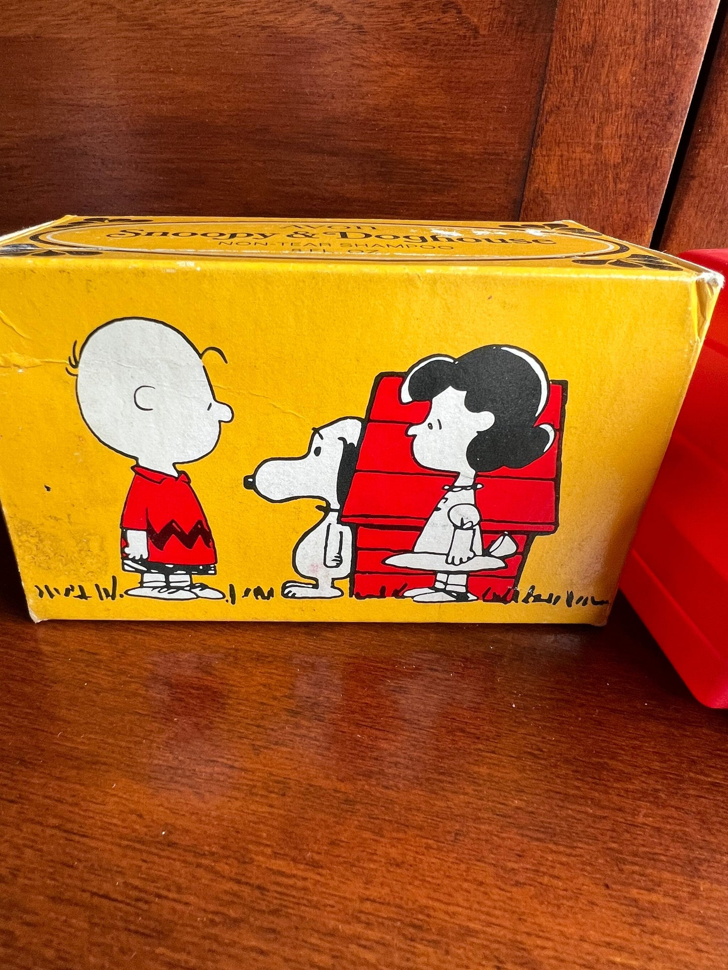 Vintage Avon Snoopy and Doghouse Non Tear Shampoo with Box 8 ounces Lover Antiques and Vintage