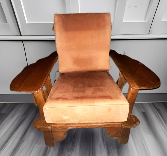 Cushman Colonial Creations Old Bennington Chair No. 5-95 Vintage Paddle Armchair Wide Arm Chair Rare Lover Antiques and Vintage