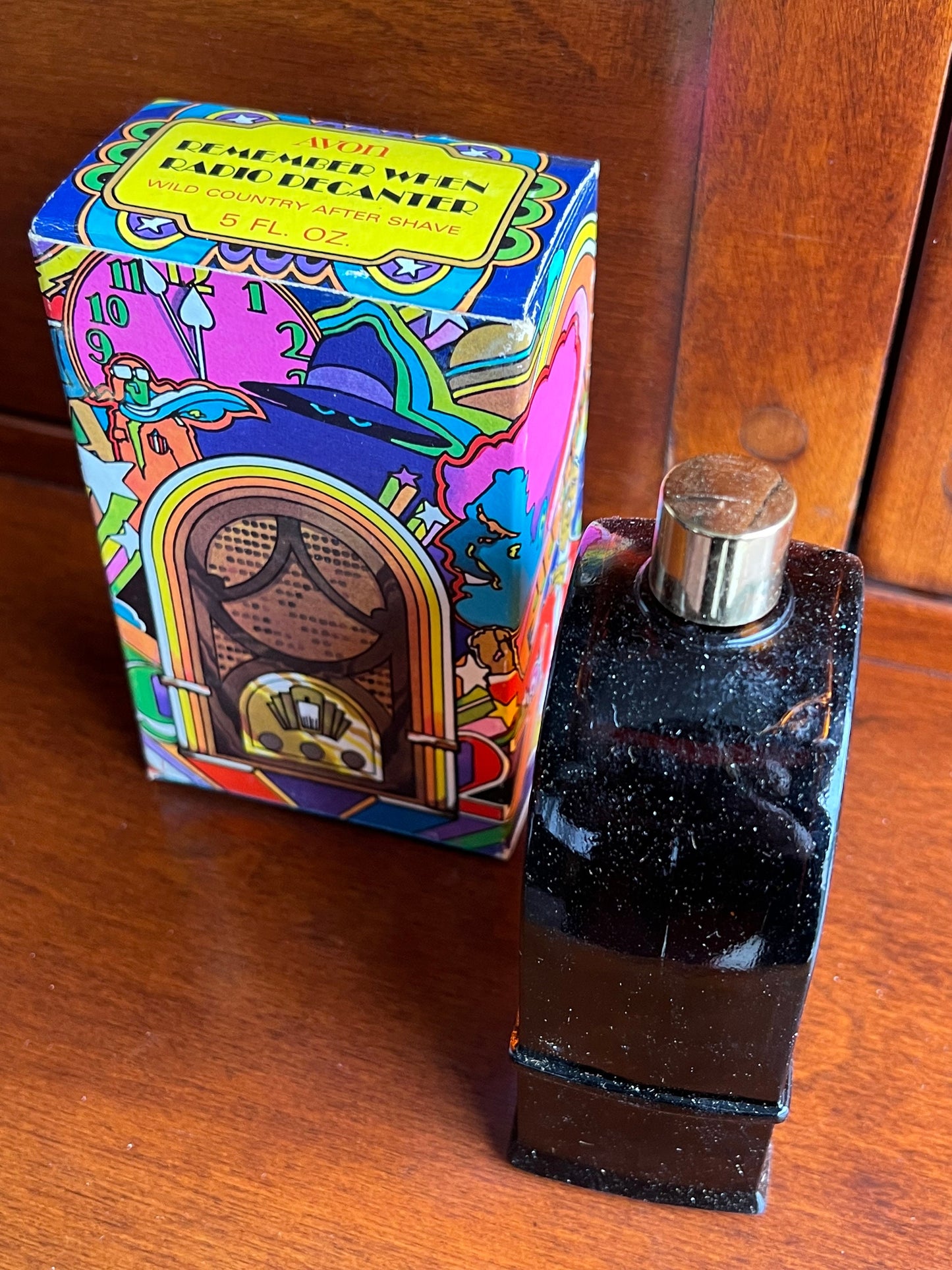 Vintage Avon Remember When Radio Decanter Wild Country After Shave Full Bottle Not Used Cologne Lover Antiques and Vintage