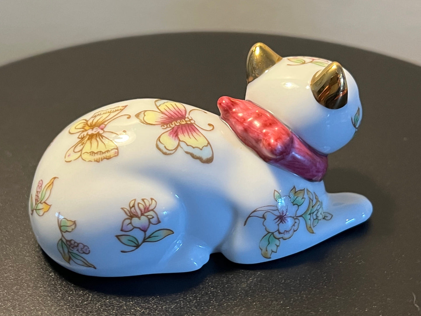 Vintage Porcelain Cat with Gold Accents House of Faberge by the Franklin Mint Cats of all kinds Kitten Art Glass Lover Antiques and Vintage