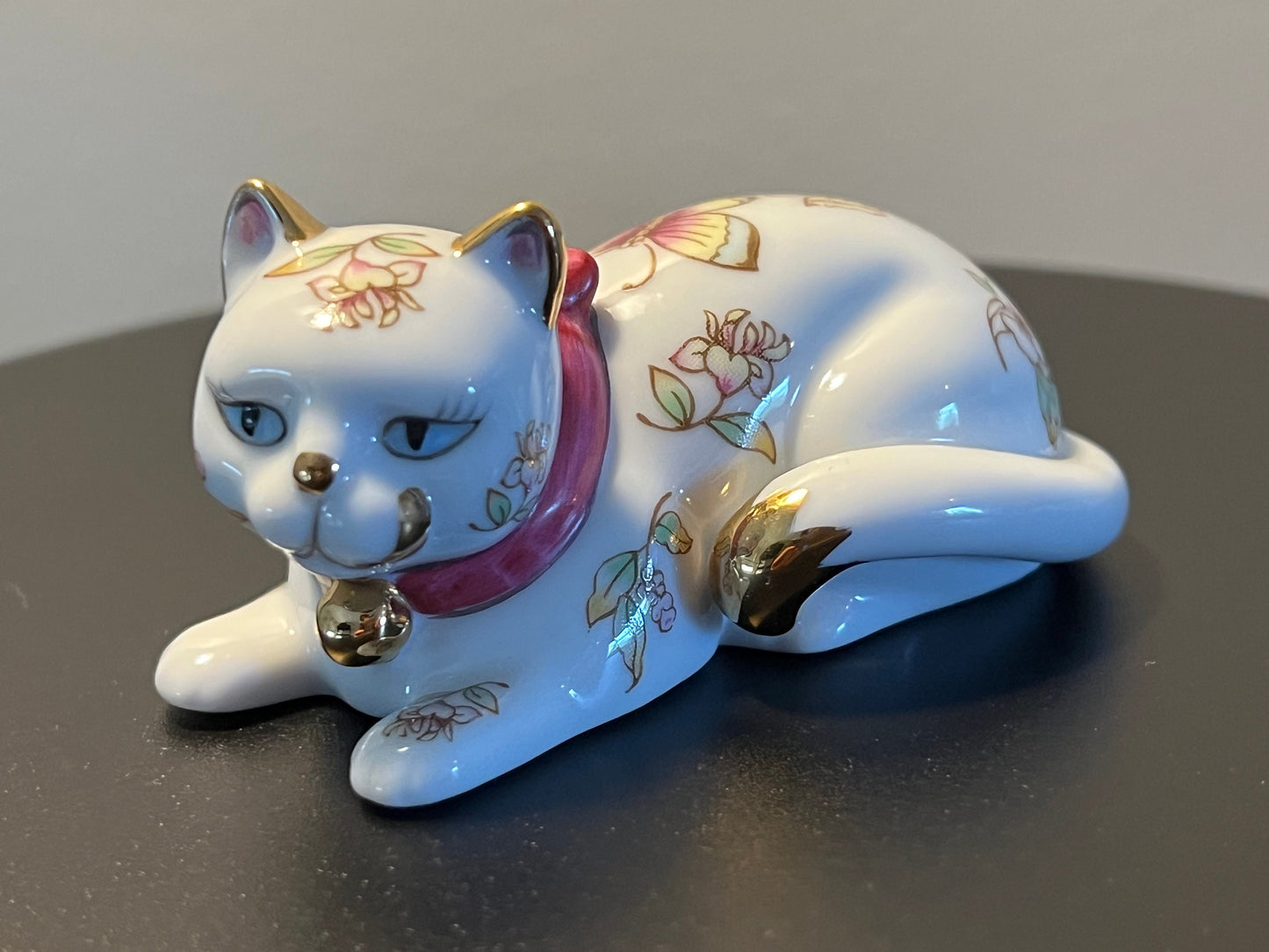 Vintage Porcelain Cat with Gold Accents House of Faberge by the Franklin Mint Cats of all kinds Kitten Art Glass Lover Antiques and Vintage