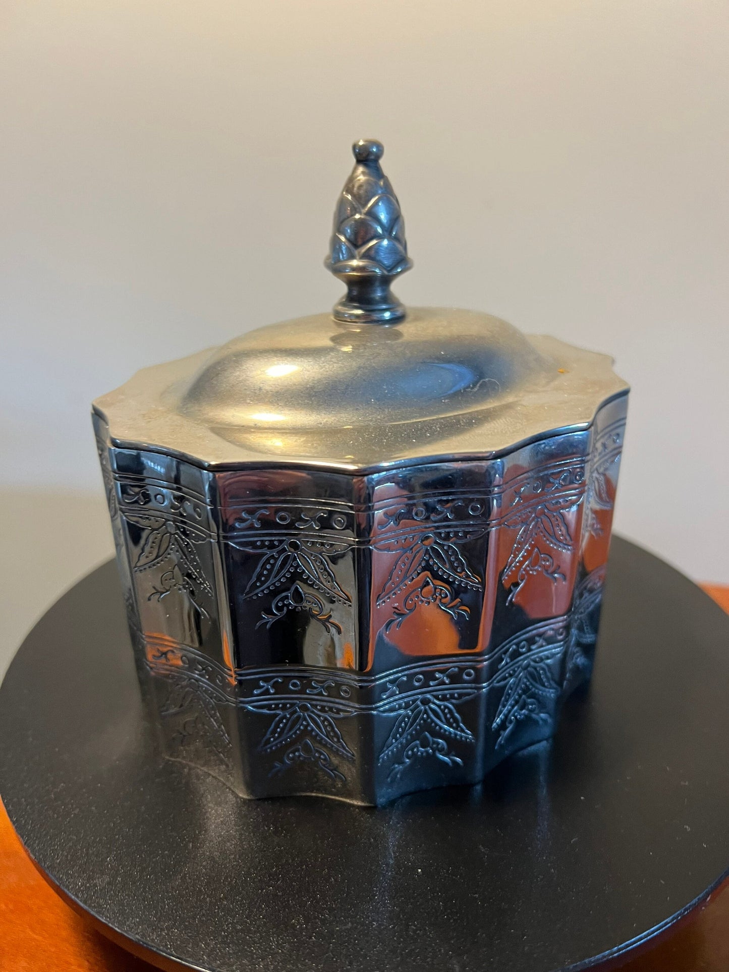 Vintage Godinger Silver Plate 1991 Oval Trinket Jewelry Box Red Velvet Lined 5” tall Lover Antiques and Vintage