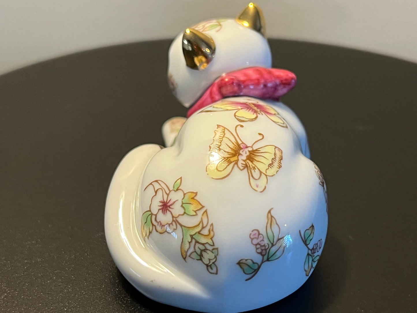 Vintage Porcelain Cat with Gold Accents House of Faberge by the Franklin Mint Cats of all kinds Kitten Art Glass Lover Antiques and Vintage