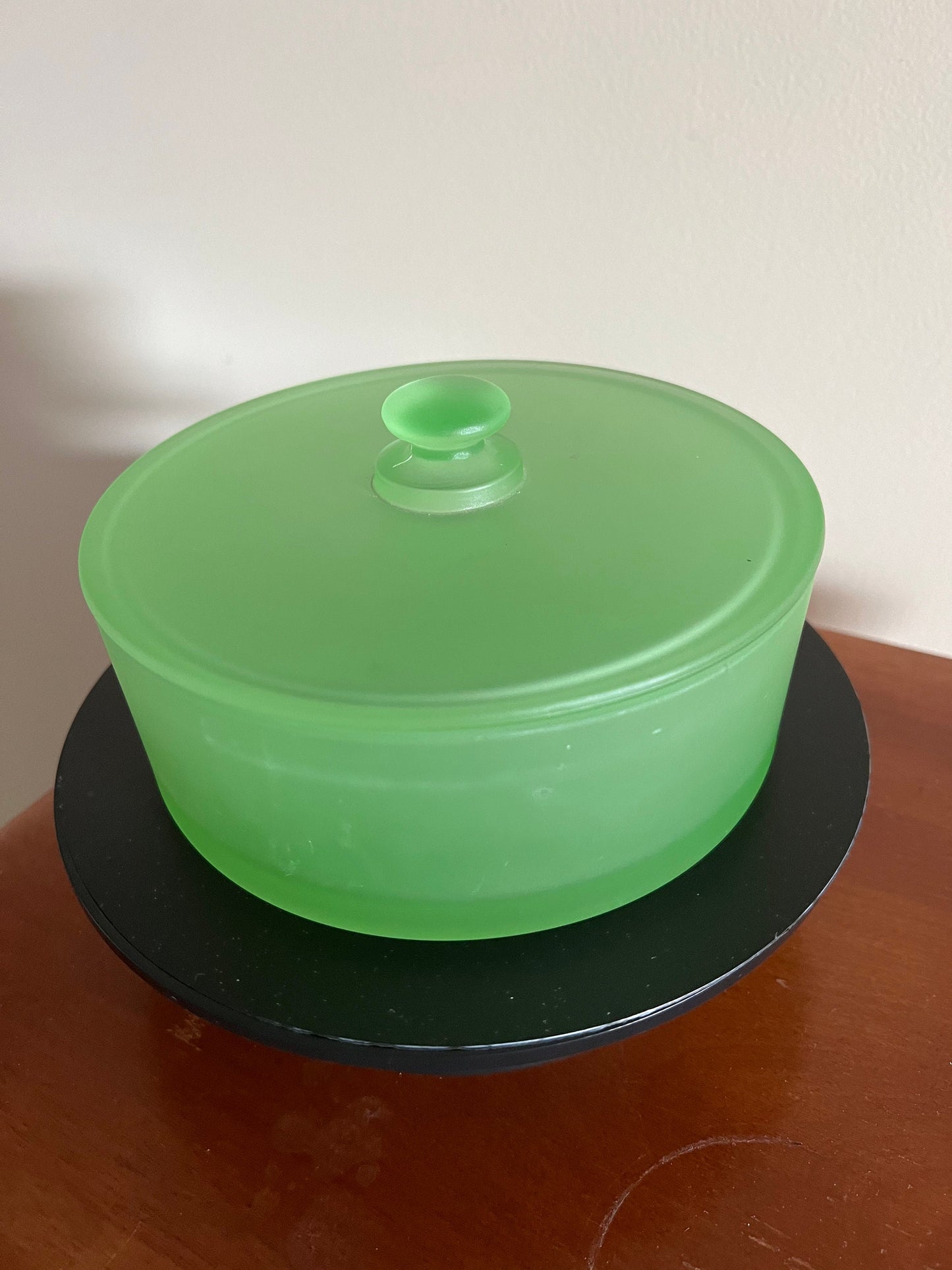 Vintage Vaseline Uranium Glass Powder Container with Lid Dish top Glows Green Art Depression Glass Mid Century Modern Lover Antiques