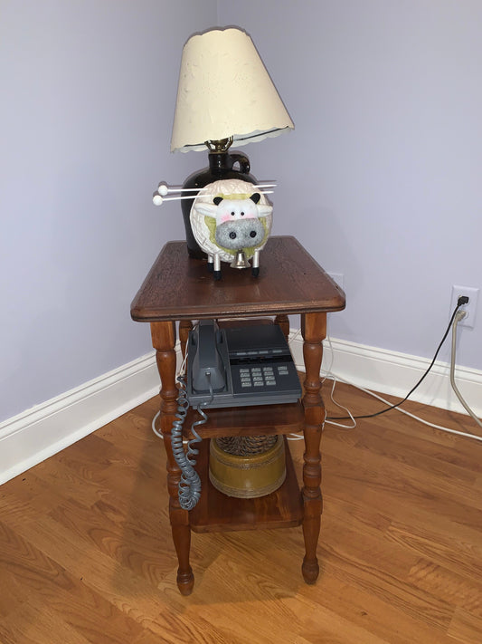 Antique Oak Side Table Coffee Table Small Wood Furniture Entryway Lover Antiques and Vintage
