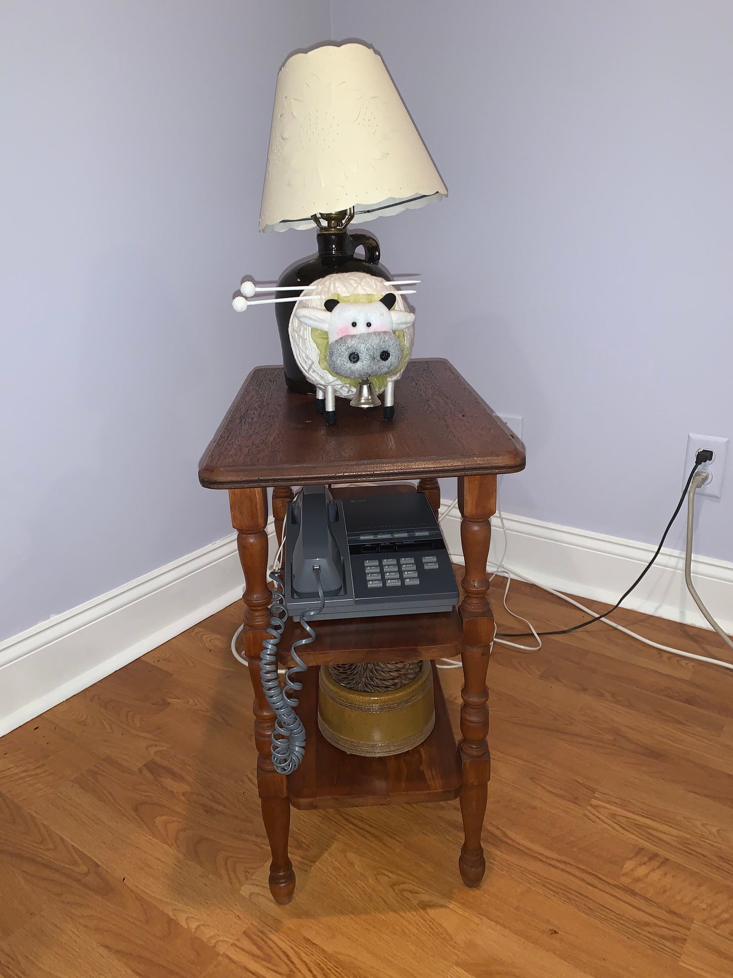 Antique Oak Side Table Coffee Table Small Wood Furniture Entryway Lover Antiques and Vintage