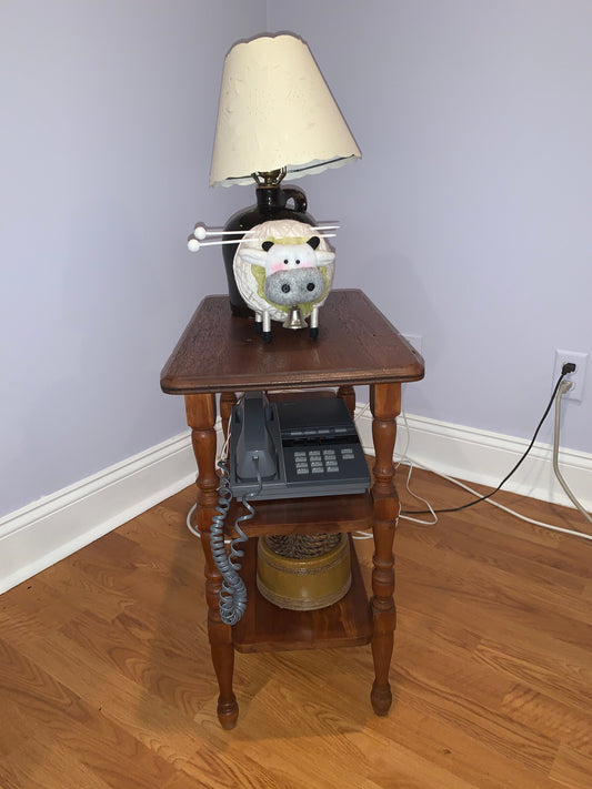 Antique Oak Side Table Coffee Table Small Wood Furniture Entryway Lover Antiques and Vintage
