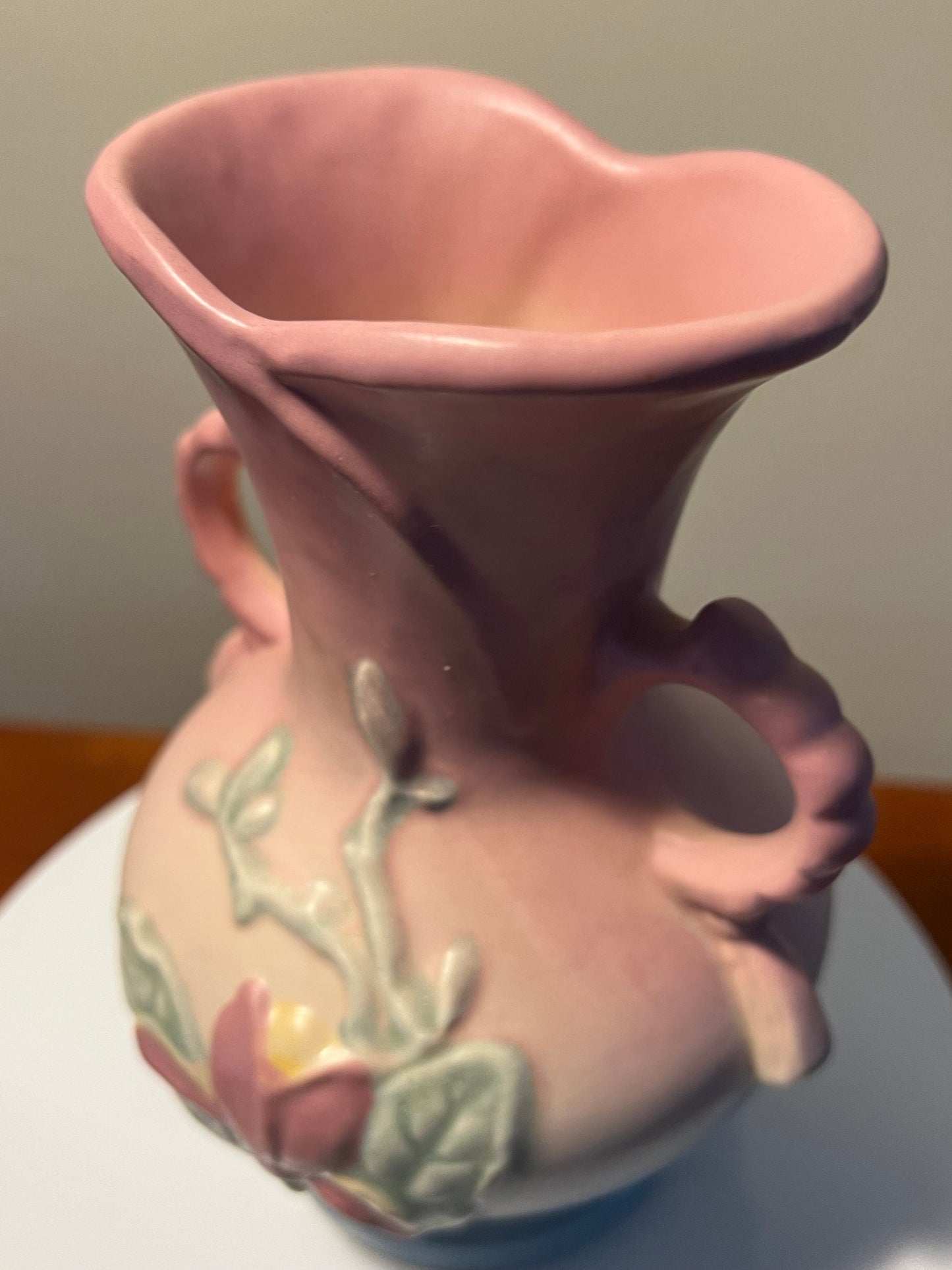 Vintage Hull Pottery Vase Magnolia Bud Pattern Pitcher with Double Handle, Lover Antiques and Vintage