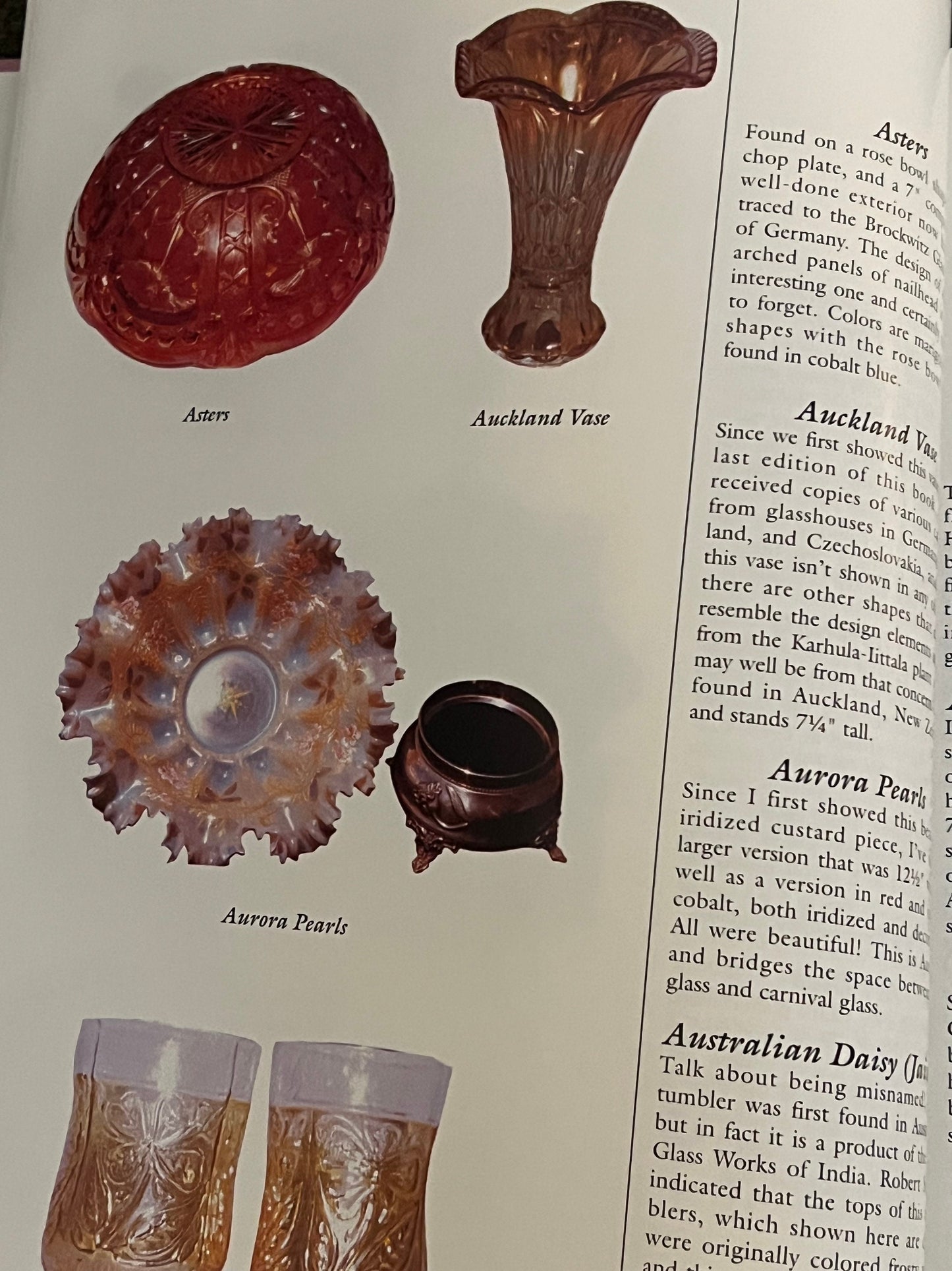 Standard Encyclopedia of Carnival Glass 7th Edition Book by Bill Edward’s Mike Carwile Glass Art Fenton Northwood Lover Antiques and Vintage