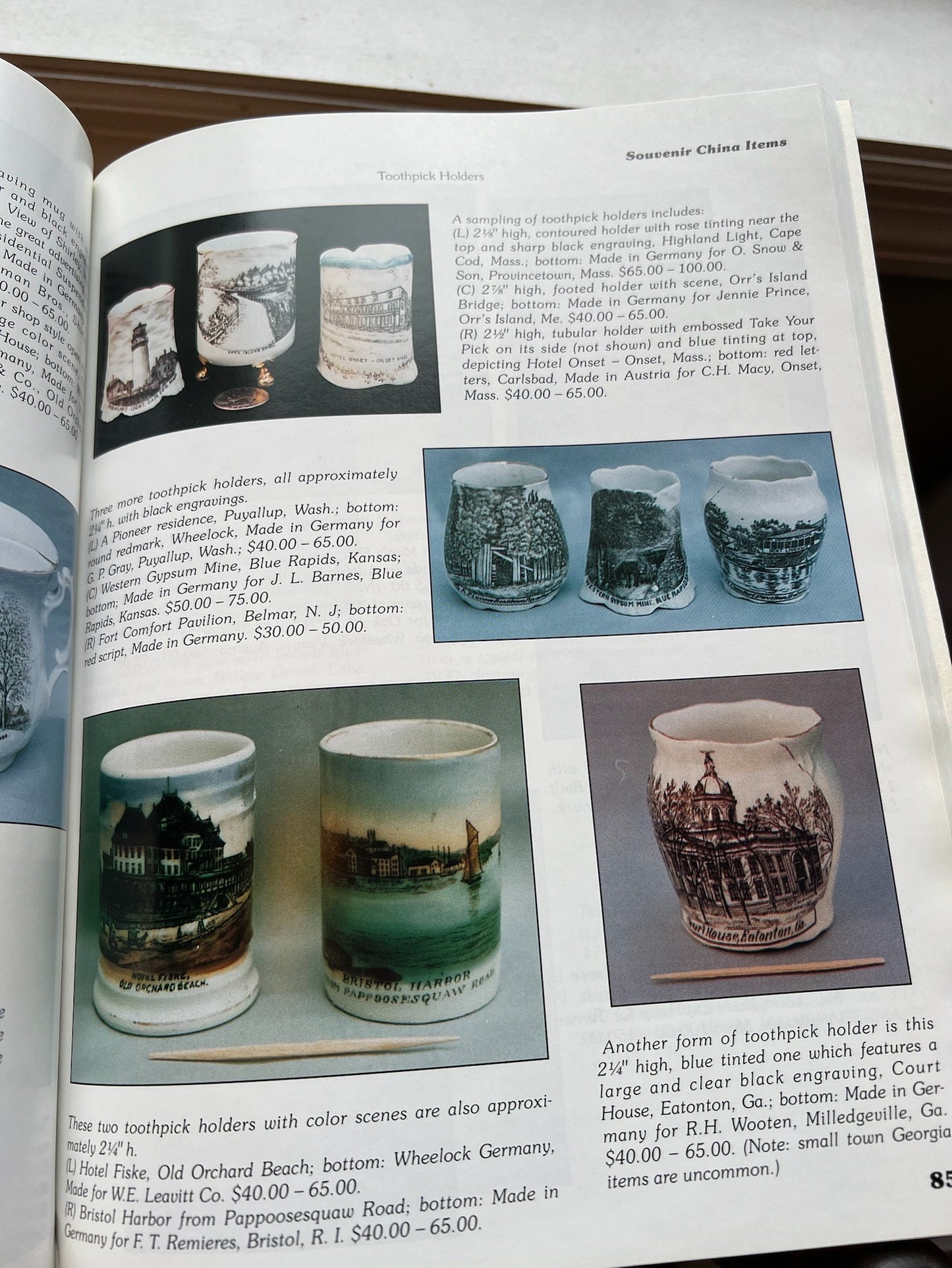 Collector’s Guide to China Souvenir Identification & Values Book Keepsakes of a Golden Era by Laurence W. Williams Lover Antiques