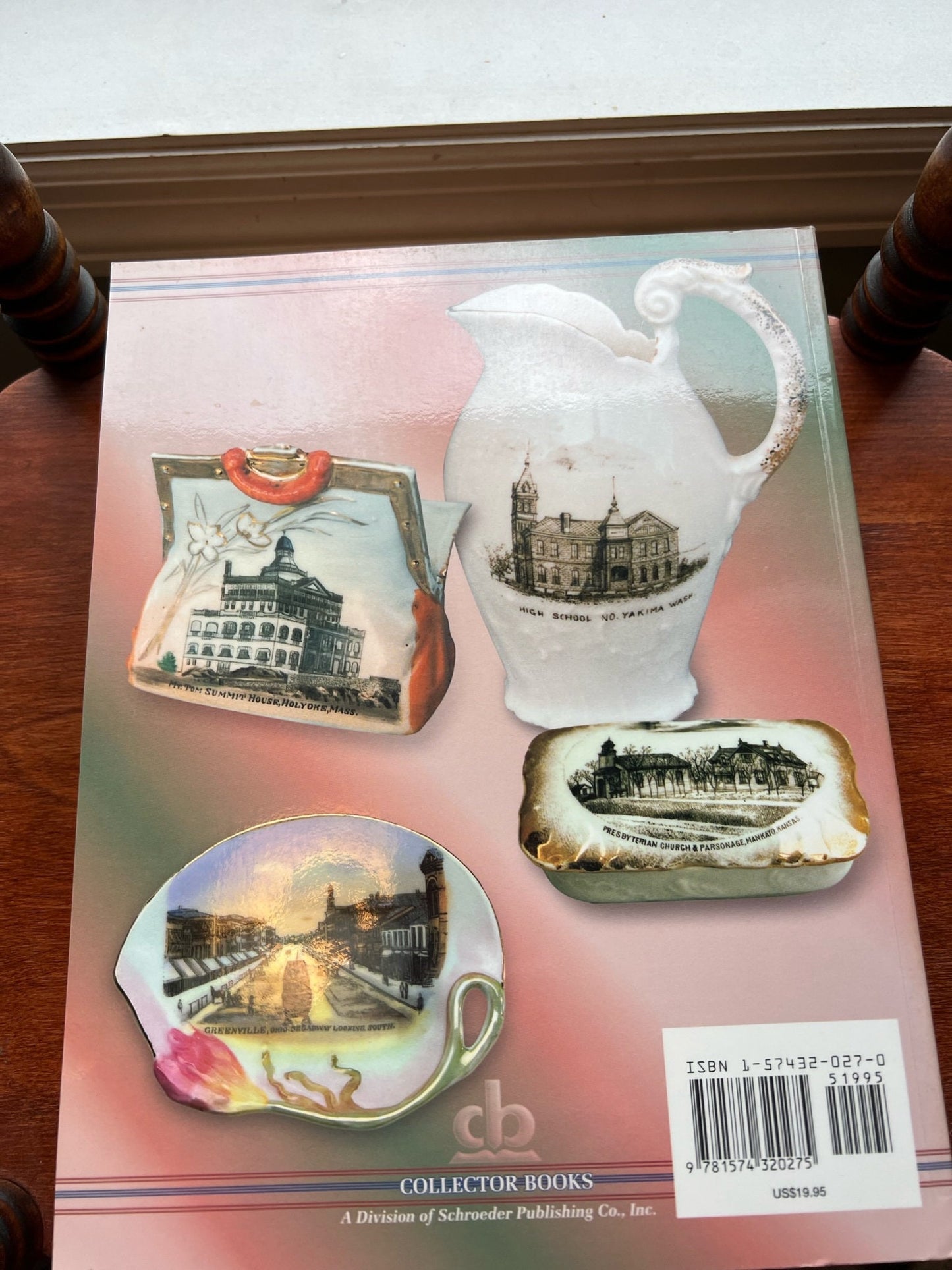 Collector’s Guide to China Souvenir Identification & Values Book Keepsakes of a Golden Era by Laurence W. Williams Lover Antiques