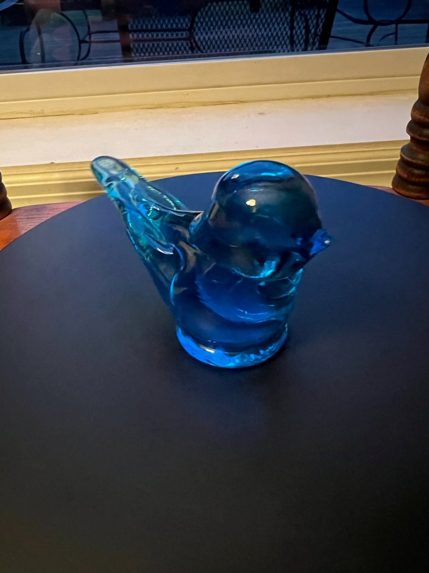 Vintage Bluebirds of Happiness signed by Leo Ward 1989 Blue Glass Art birds Lover Antiques and Vintage