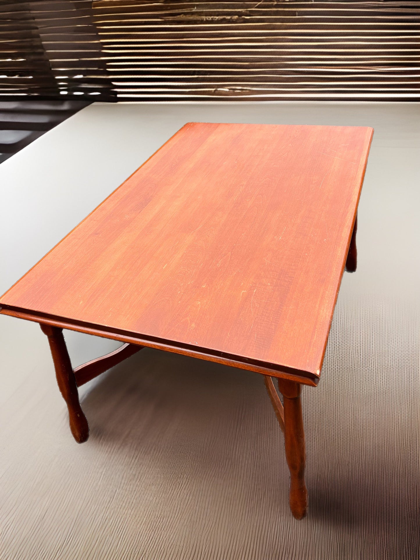 Vintage WR Dallas Table, Maple Table with Extendable Sides, Wood Furniture, Lover Antiques and Vintage