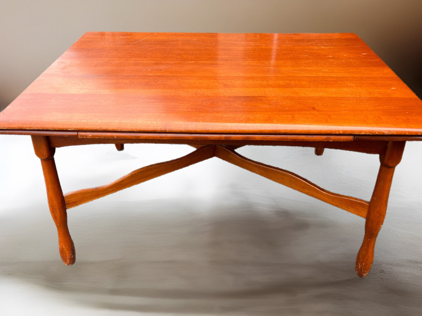 Vintage WR Dallas Table, Maple Table with Extendable Sides, Wood Furniture, Lover Antiques and Vintage