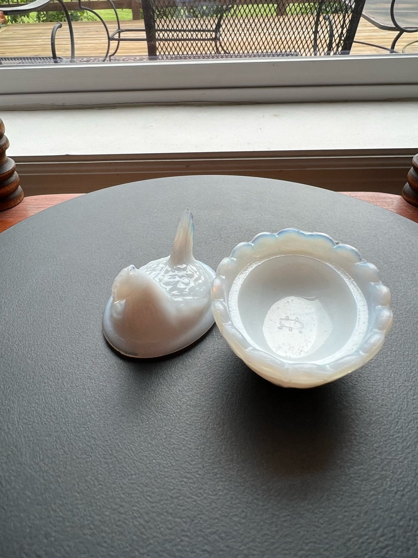 Vintage Westmoreland White Rooster Covered Dish Nesting Glass Bird Covered Candy Dish Hand Pressed Figurines Lover Antiques and Vintage