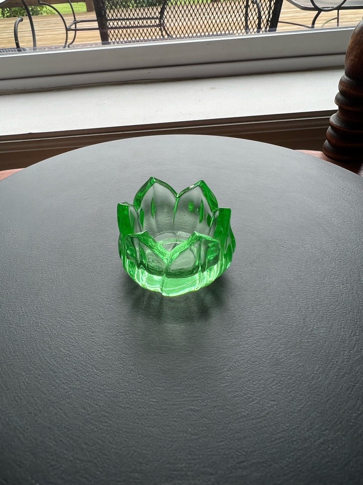 Vintage Westmoreland Green Lotus Salt Dish Vaseline Glows Flower Mini Cut Glass Figurine Uranium Toothpick Holder, Container Lover Antiques