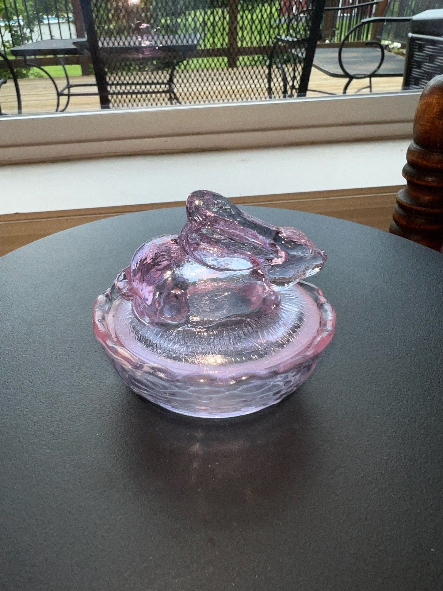 Vintage Rabbit Alexandrite Covered Dish Nesting Pink Glass Bunny Candy Dish Summit Art Russ Vogelsong Hand Pressed Figurines Lover Antiques