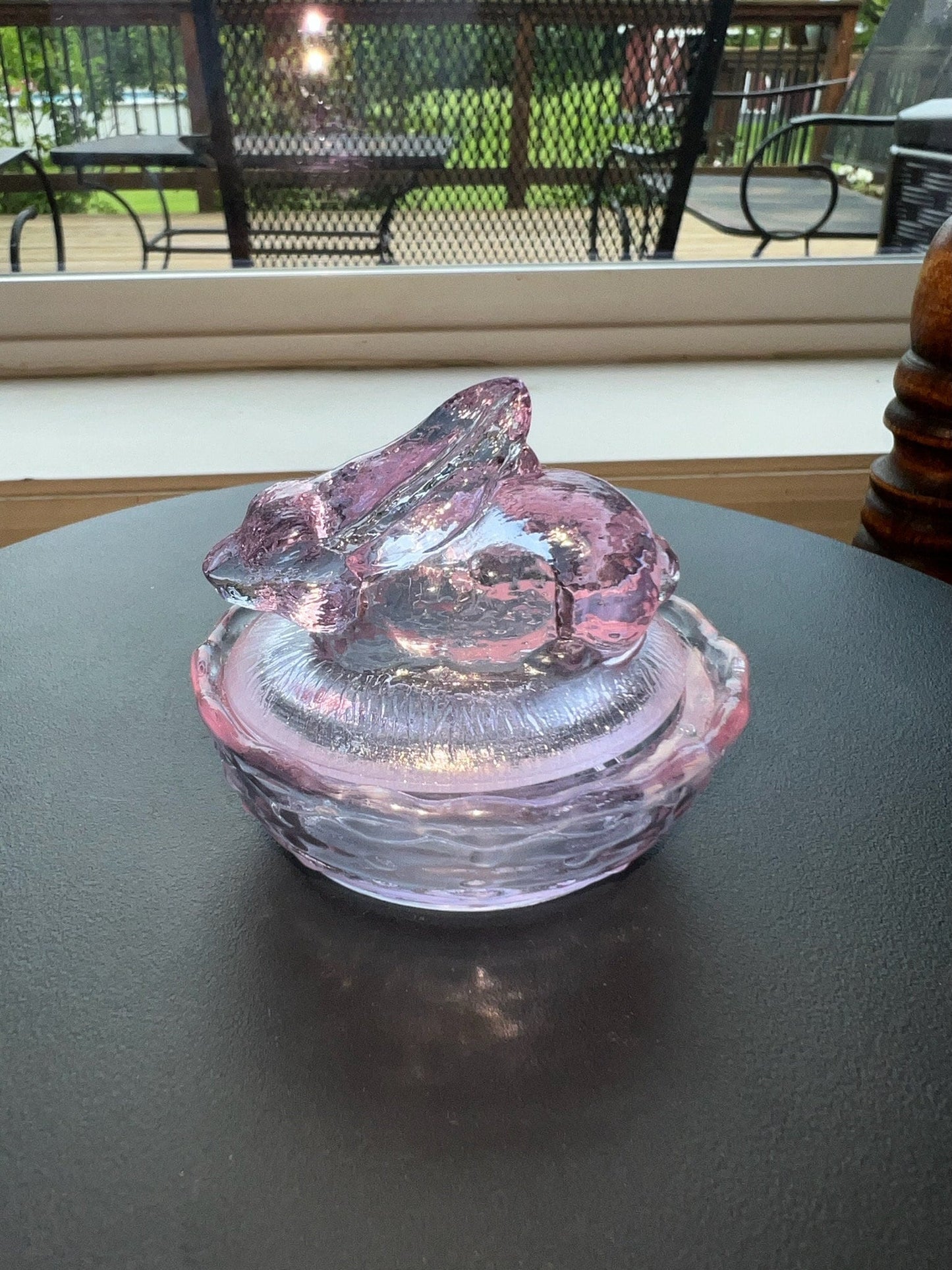 Vintage Rabbit Alexandrite Covered Dish Nesting Pink Glass Bunny Candy Dish Summit Art Russ Vogelsong Hand Pressed Figurines Lover Antiques