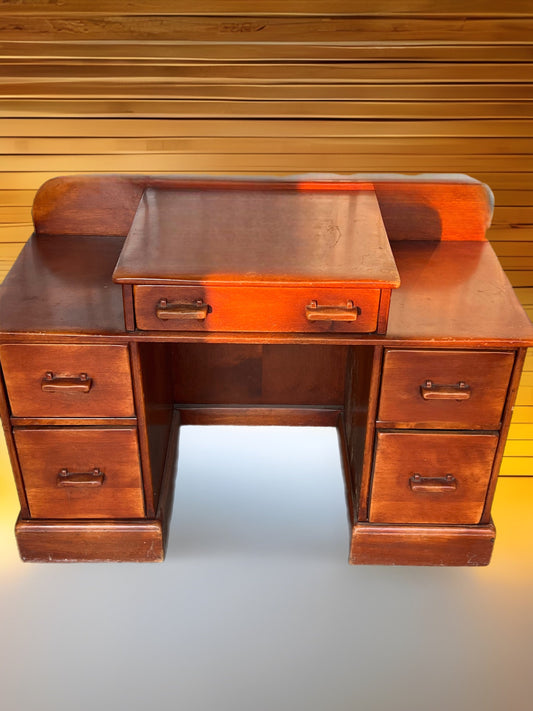 Cushman Colonial Creations Peter Schuyler Knee Hole Vanity No. 5-166 Desk Rustic Table Small Table with Drawers Lover Antiques & Vintage