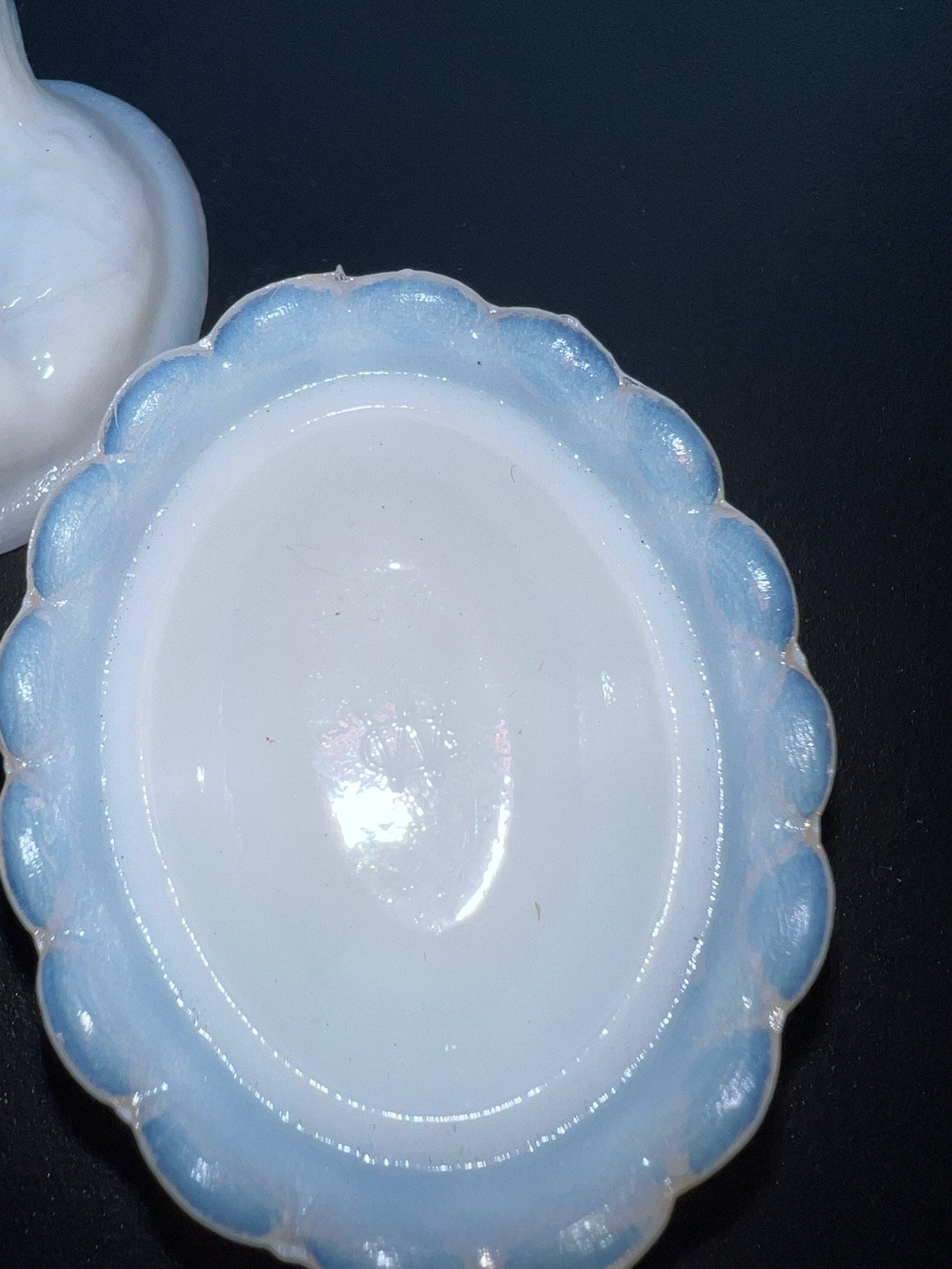 Vintage Westmoreland White Rooster Covered Dish Nesting Glass Bird Covered Candy Dish Hand Pressed Figurines Lover Antiques and Vintage