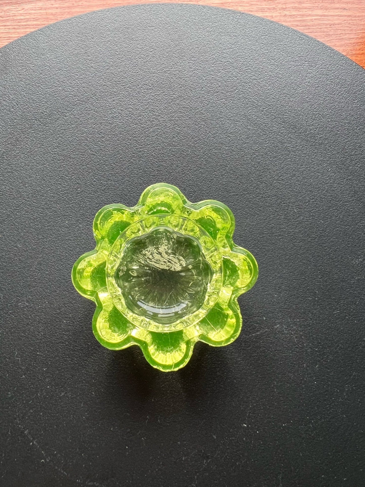 Vintage Yellow Green Flower Salt Dish Vaseline Glows Mini Cut Glass Figurine Uranium Toothpick Holder, Container Lover Antiques and Vintage