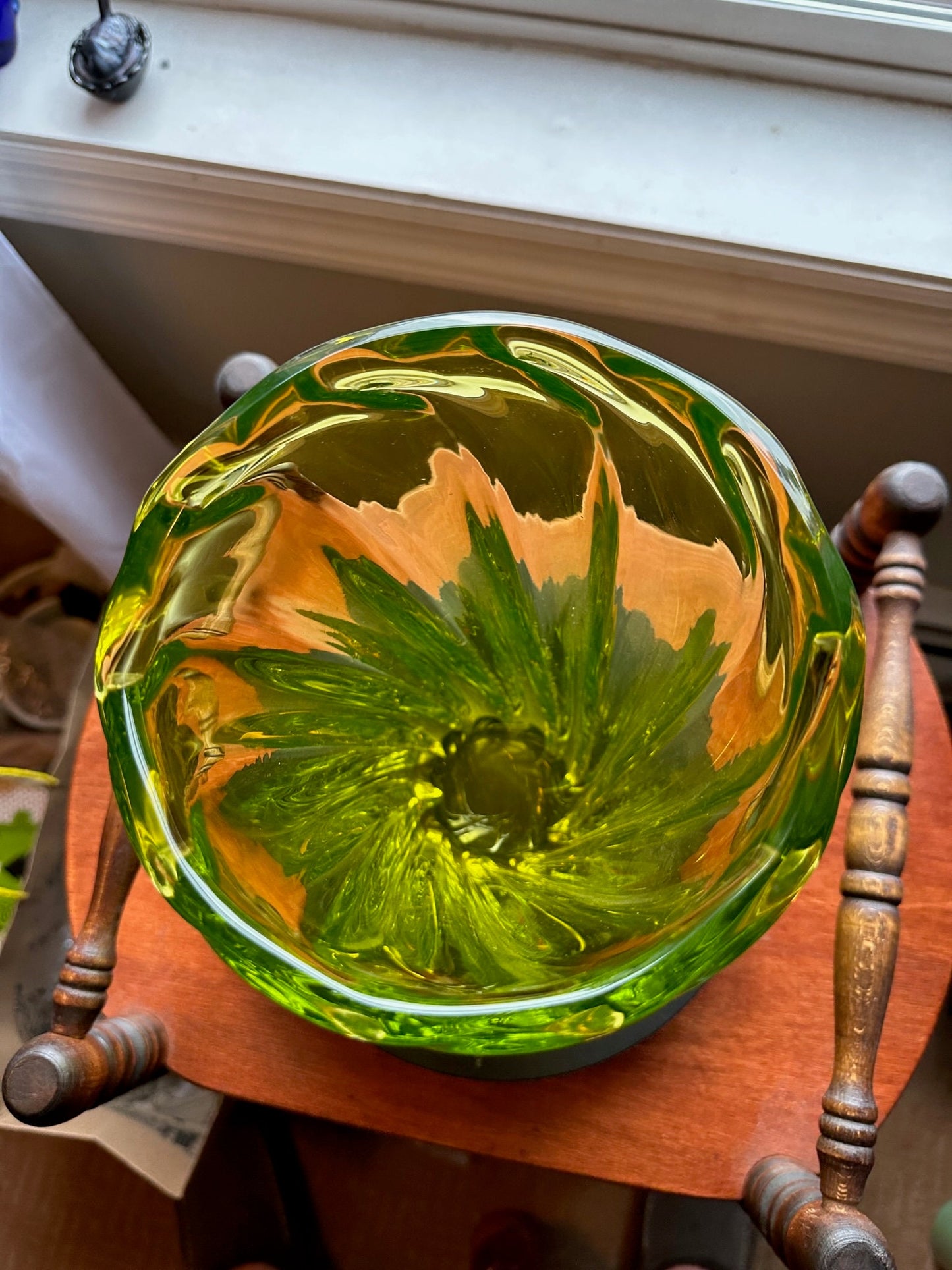 Vintage Uranium Glass Vase Abstract Art Vase, Glowing Glass Murano Style Sommerso Vaseline Art GLOWS! Lover Antiques and Vintage